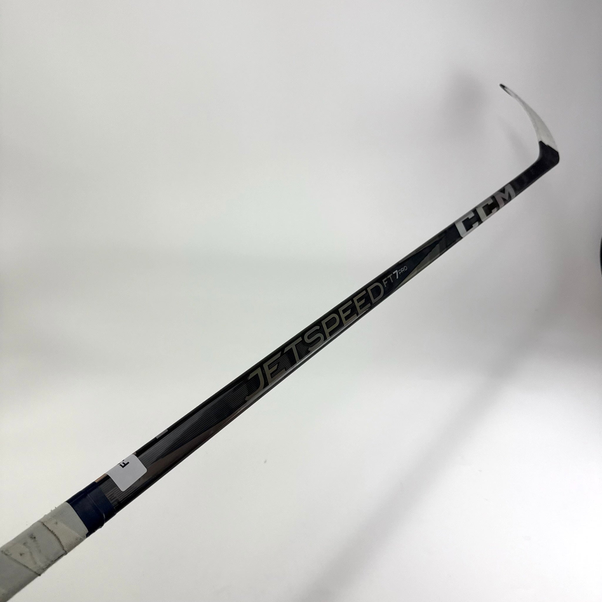 Used Right Black CCM Jetspeed FT7 Pro | 75 Flex P92 Curve Grip | F316 - Top Flight Hockey