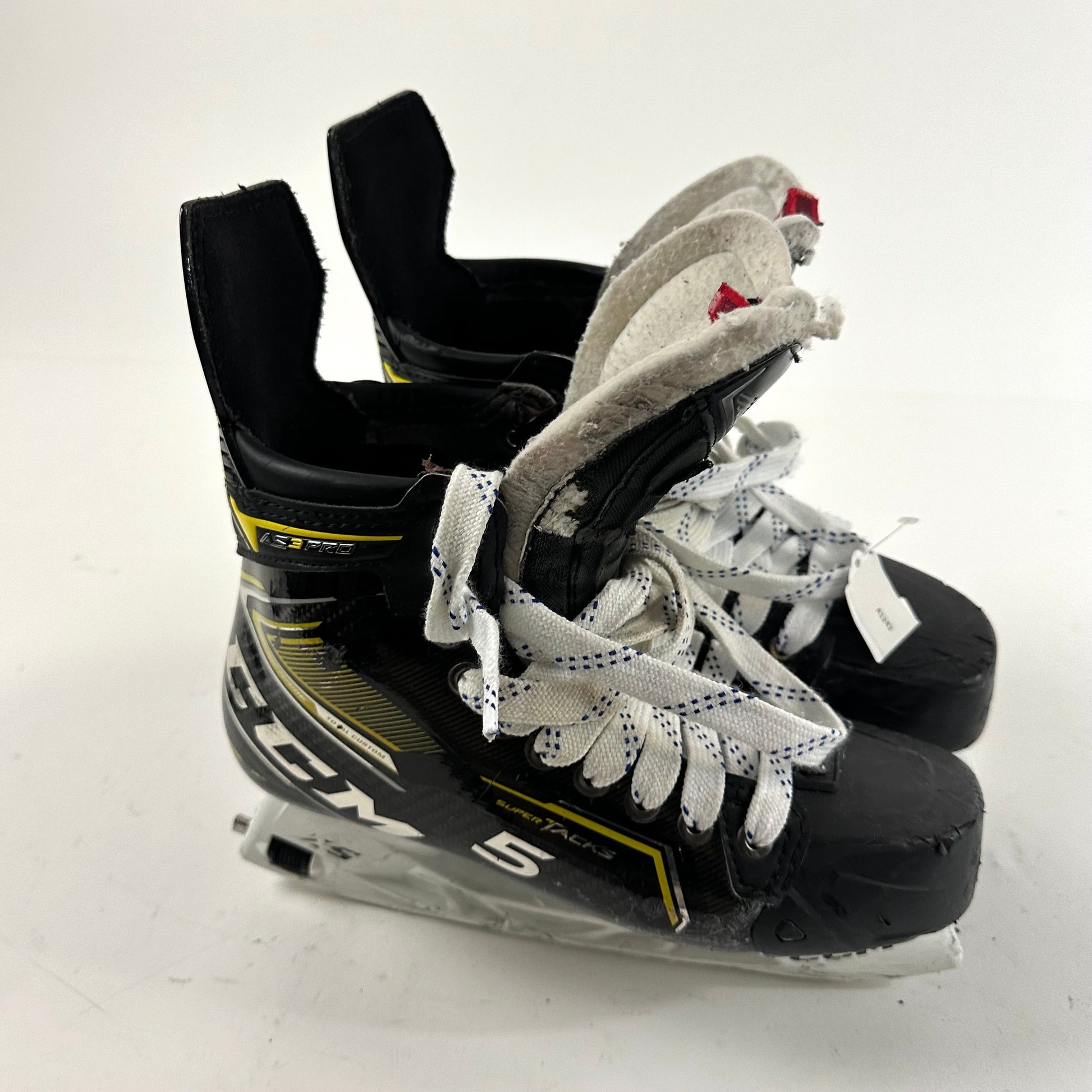 Used CCM Super Tacks AS3 Pro Skates | Size 8.5D | A1242 - Top Flight Hockey