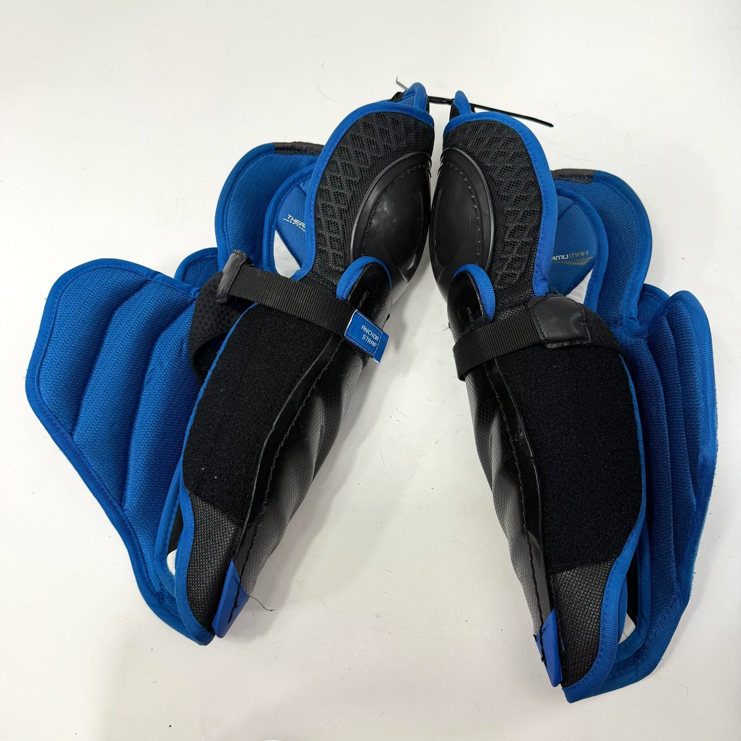 Used Bauer 2n Nexus Shin Guards | 14" | AB546