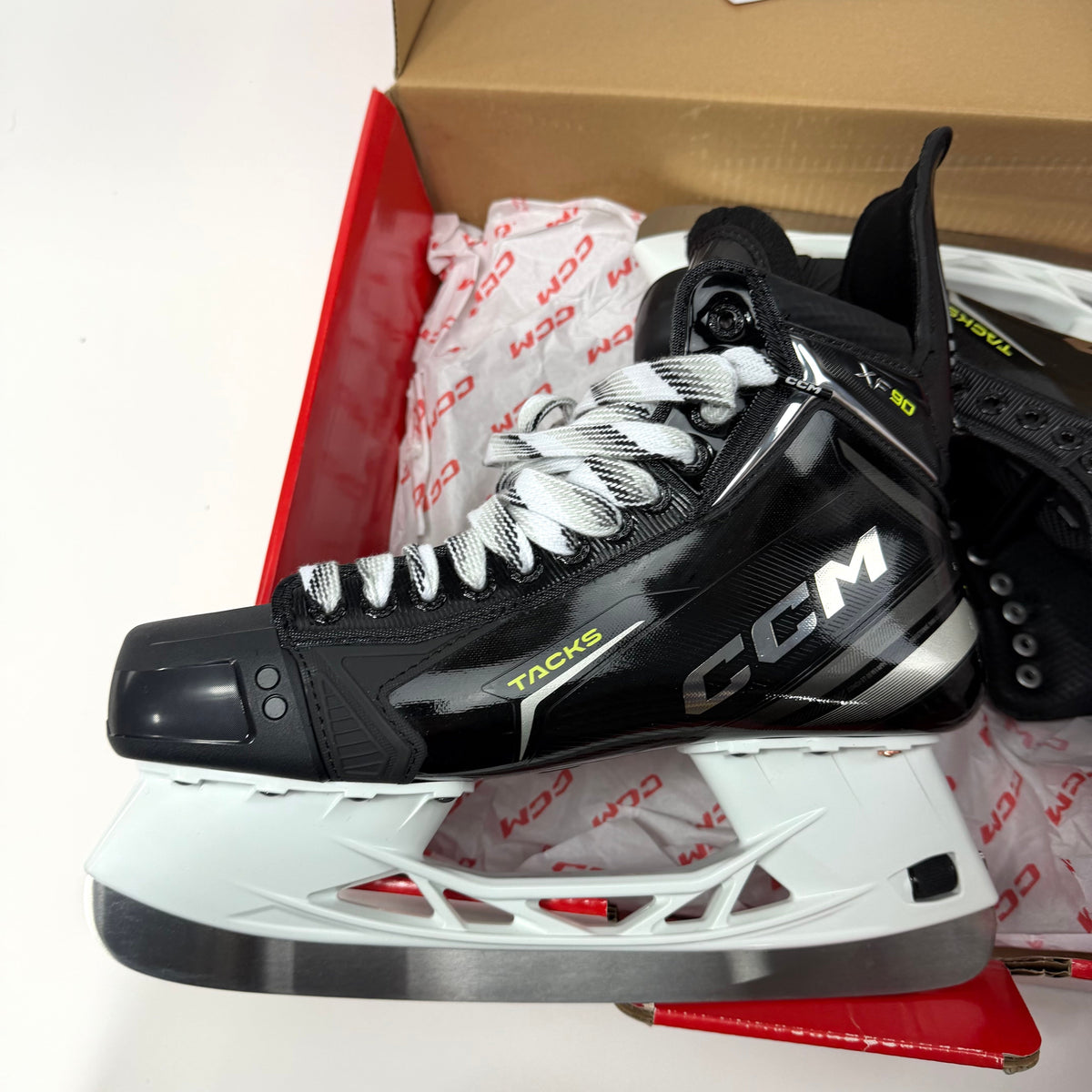 New CCM Tacks XF90 Skates | Size 11 Regular | AB227 - Top Flight Hockey