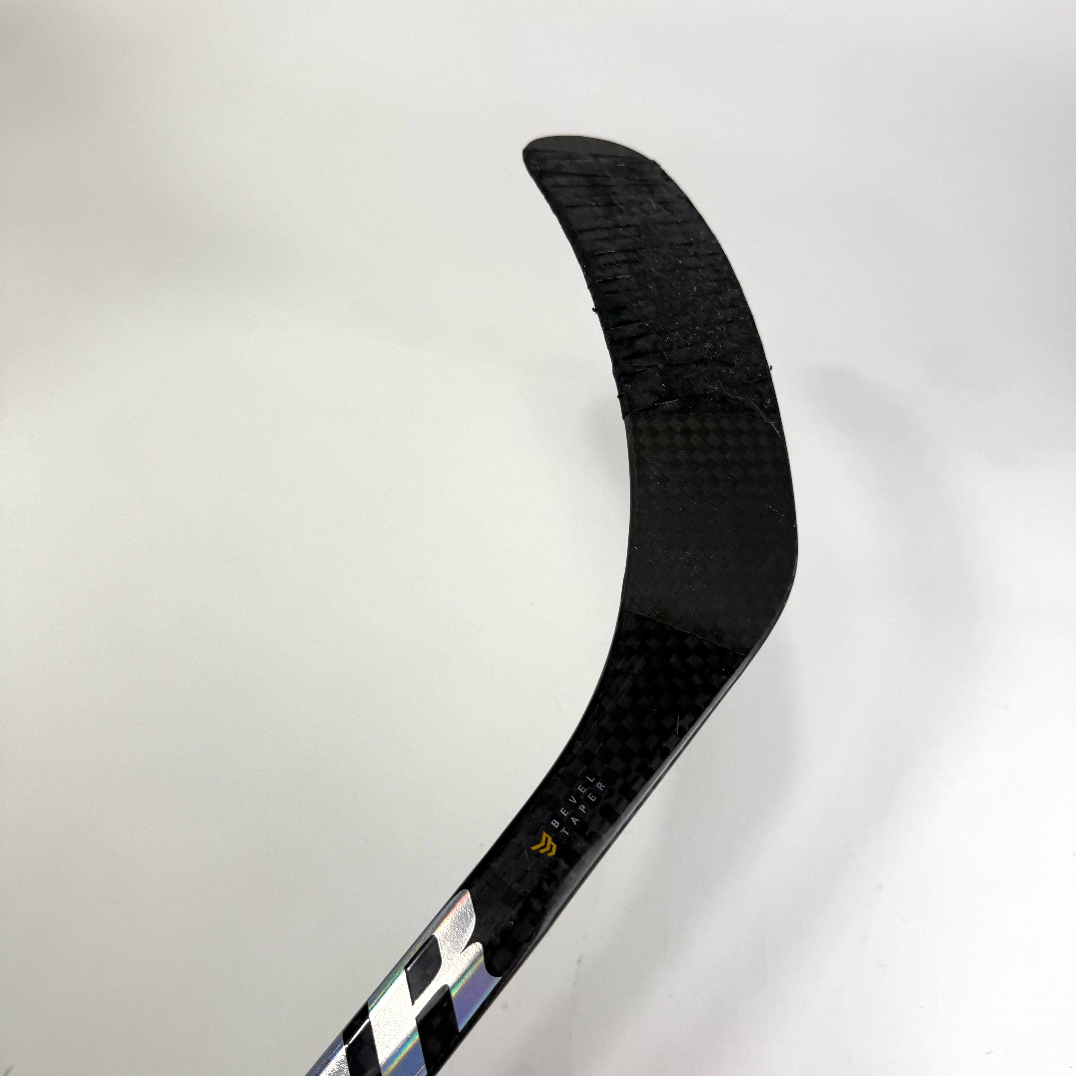 Used Right Blue and Gold Warrior Novium Pro | 85 Flex P92M Curve Grip | E730 - Top Flight Hockey