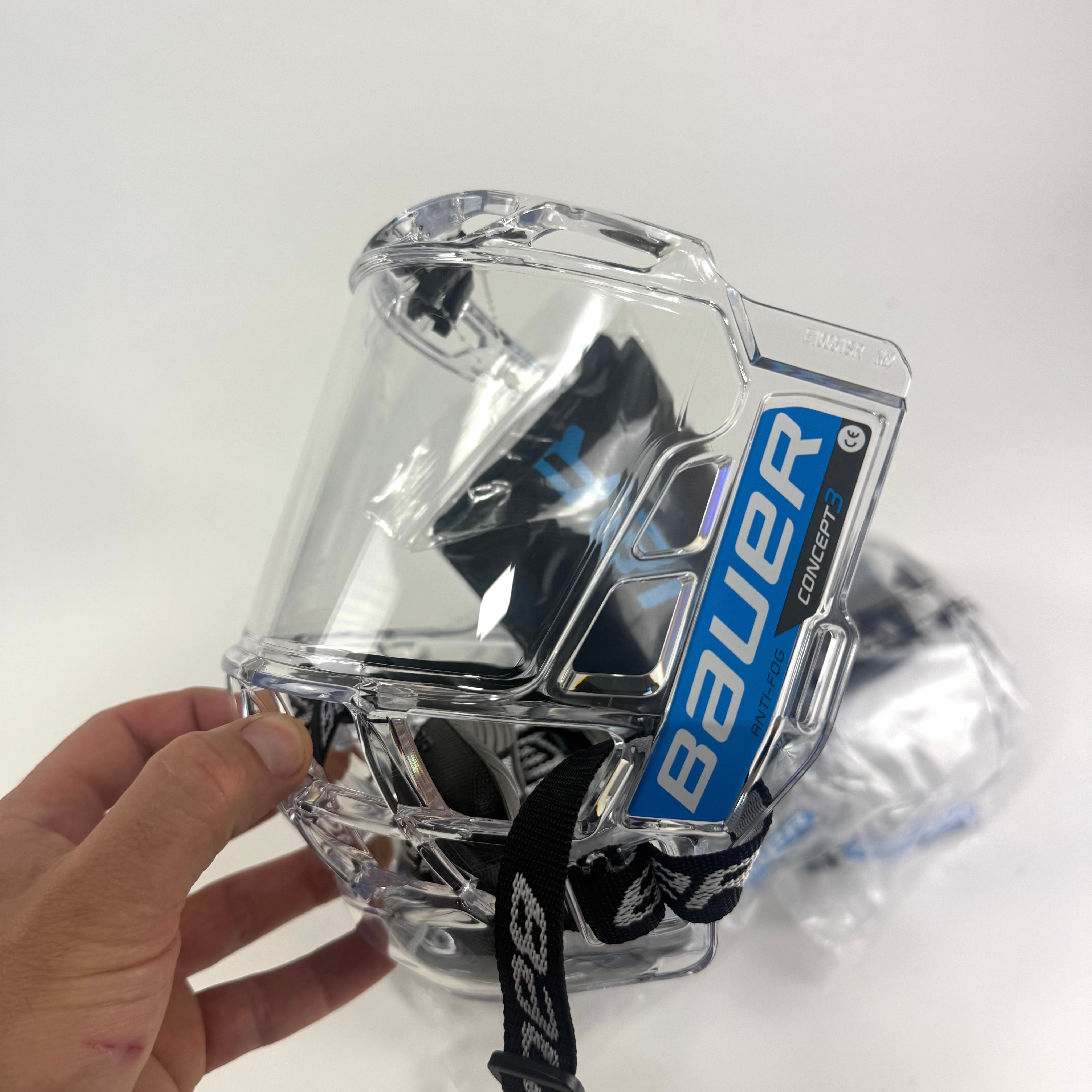Brand New Bauer Senior Concept 3 Bubble - Top Flight Hockey