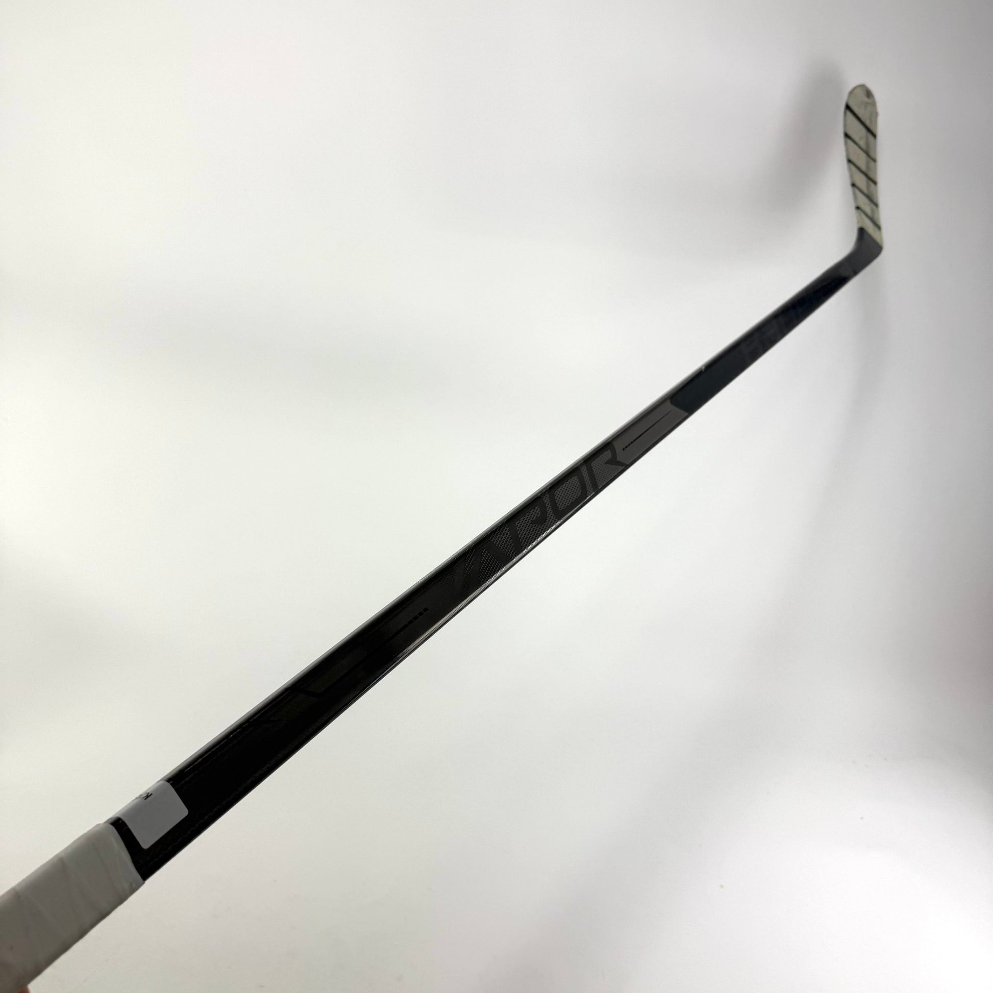 Kucherov Used Black Bauer Vapor Hyperlite | 77 Flex Fisher Pro Curve Grip | K245 - Top Flight Hockey