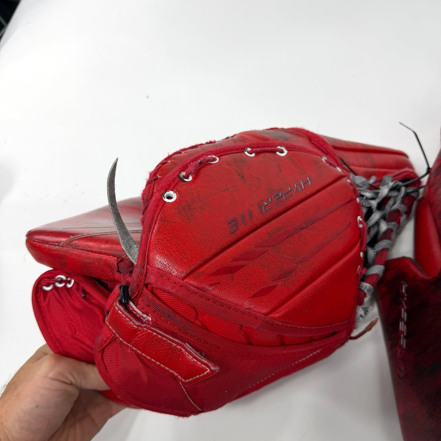 Used Regular Red Bauer Vapor Hyperlite Goalie Glove and Blocker | AB526