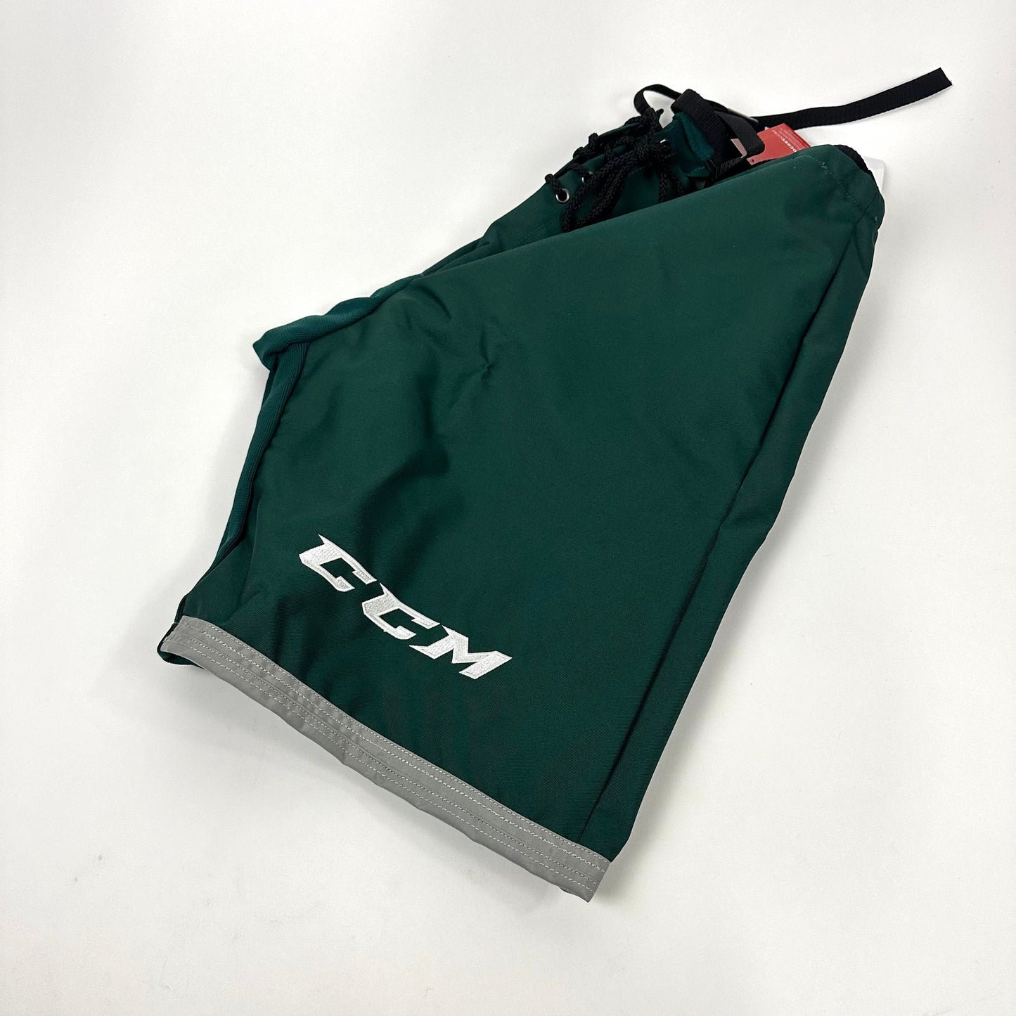 Brand New PP10ch Green Everett Silvertips Shell - Multiple Sizes Available - Top Flight Hockey