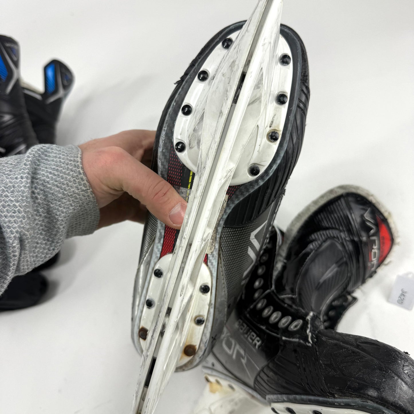 Used Bauer Vapor 3X Skates | Size 8.5 Fit 2 | J420 - Top Flight Hockey