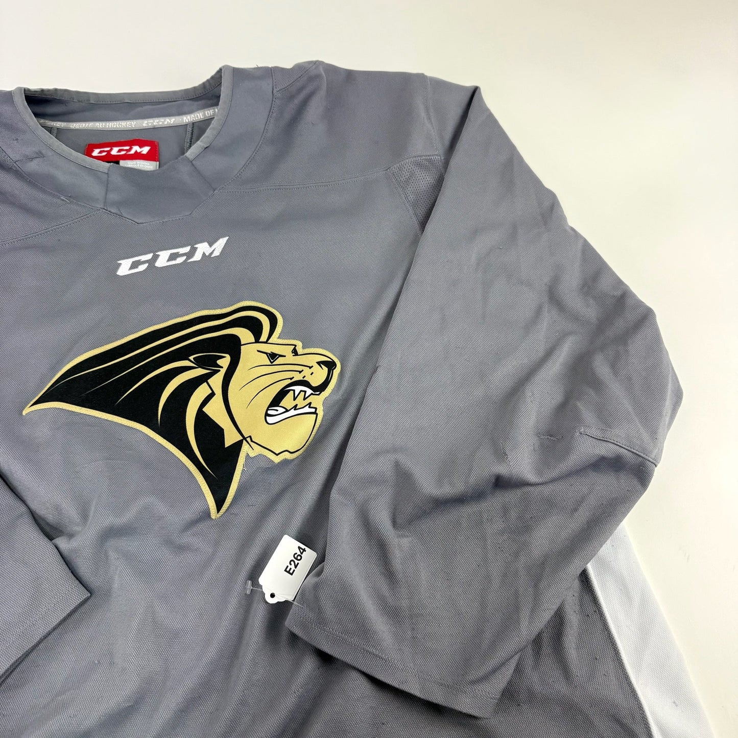 Used Grey Lindenwood CCM Practice Jersey | XL | E264 - Top Flight Hockey