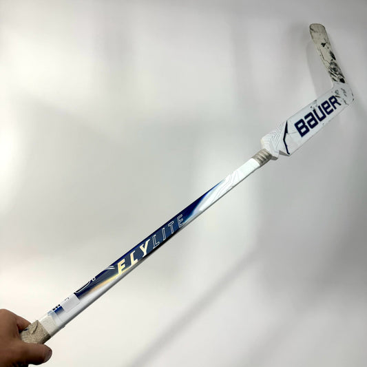 Used Regular White/Navy Bauer Vapor Flylite Goalie Stick | 25" Paddle Wedge Curve | J197 - Top Flight Hockey