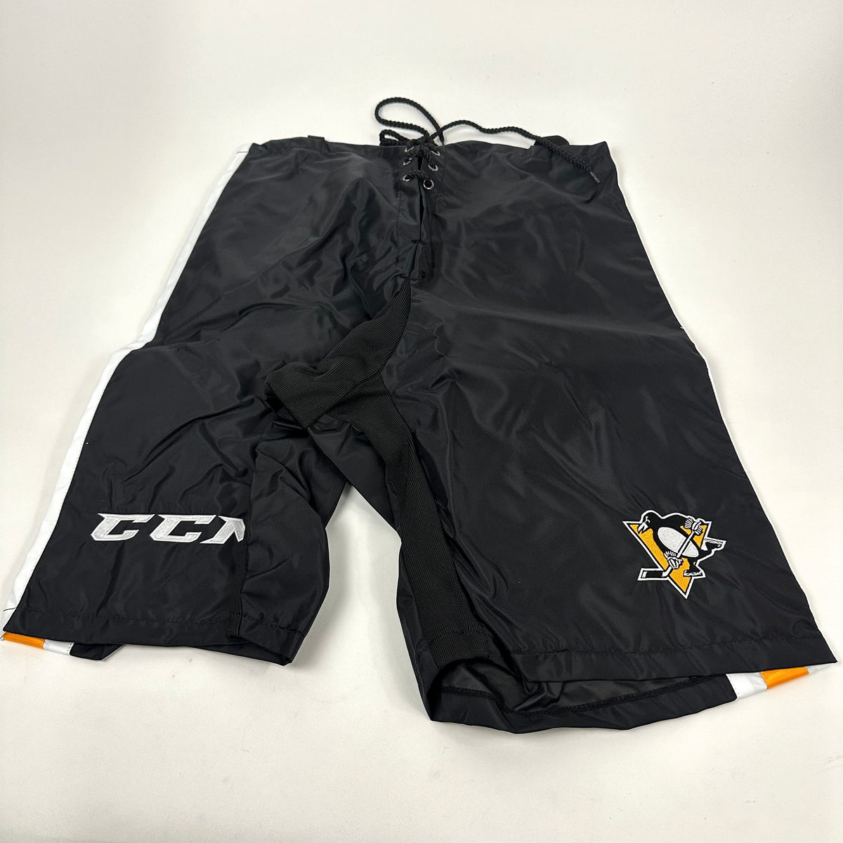 Brand New Black and Yellow Pittsburgh Penguins CCM PP10G Goalie Shell - Top Flight Hockey