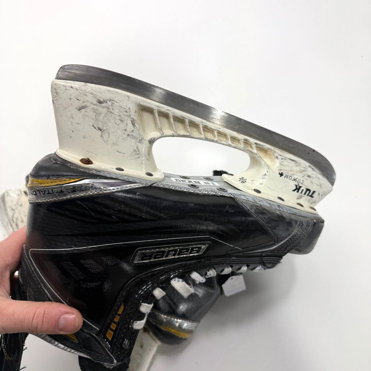 Used Bauer Sureme Total One MX3 Skates | Size 8.5? | BH312
