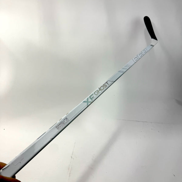 New Left White CCM Tacks XF Ghost | 70 Flex P90TM Curve Grip | J239 - Top Flight Hockey