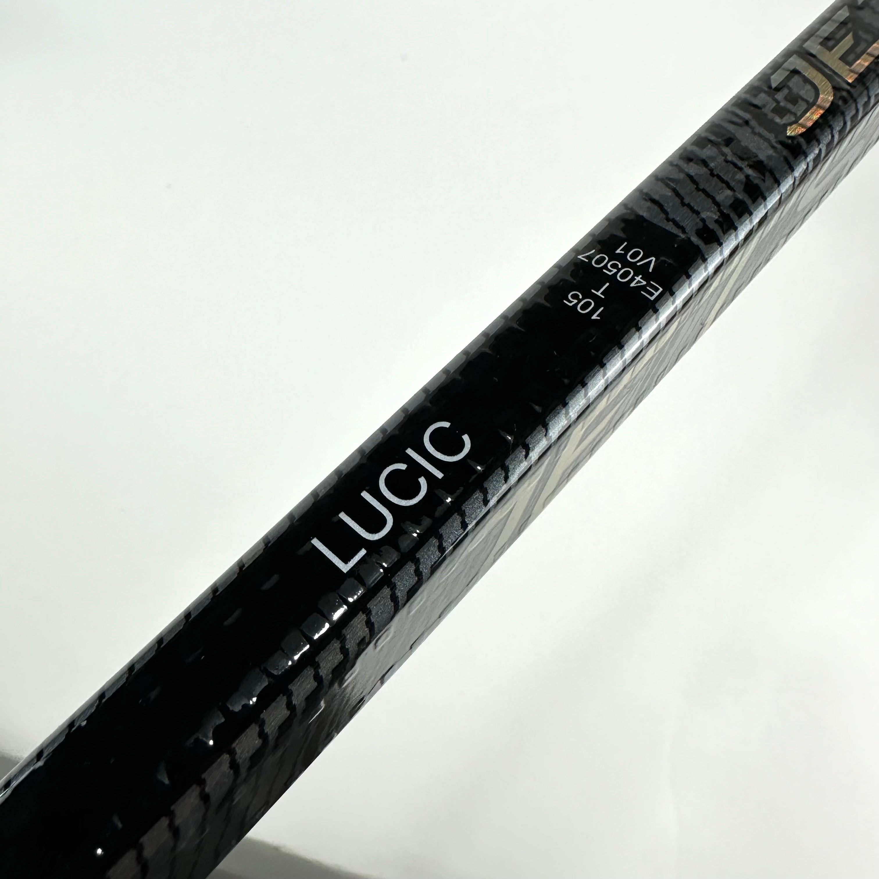 New Left Chrome CCM Jetspeed FT6 Pro | 105 Flex P90 Curve Grip | Lucic | L90