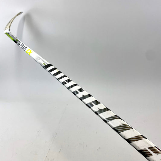 Used Left Handed White Warrior Alpha LX Pro | 90 Flex | P28 Custom Curve | Grip | #M431 - Top Flight Hockey