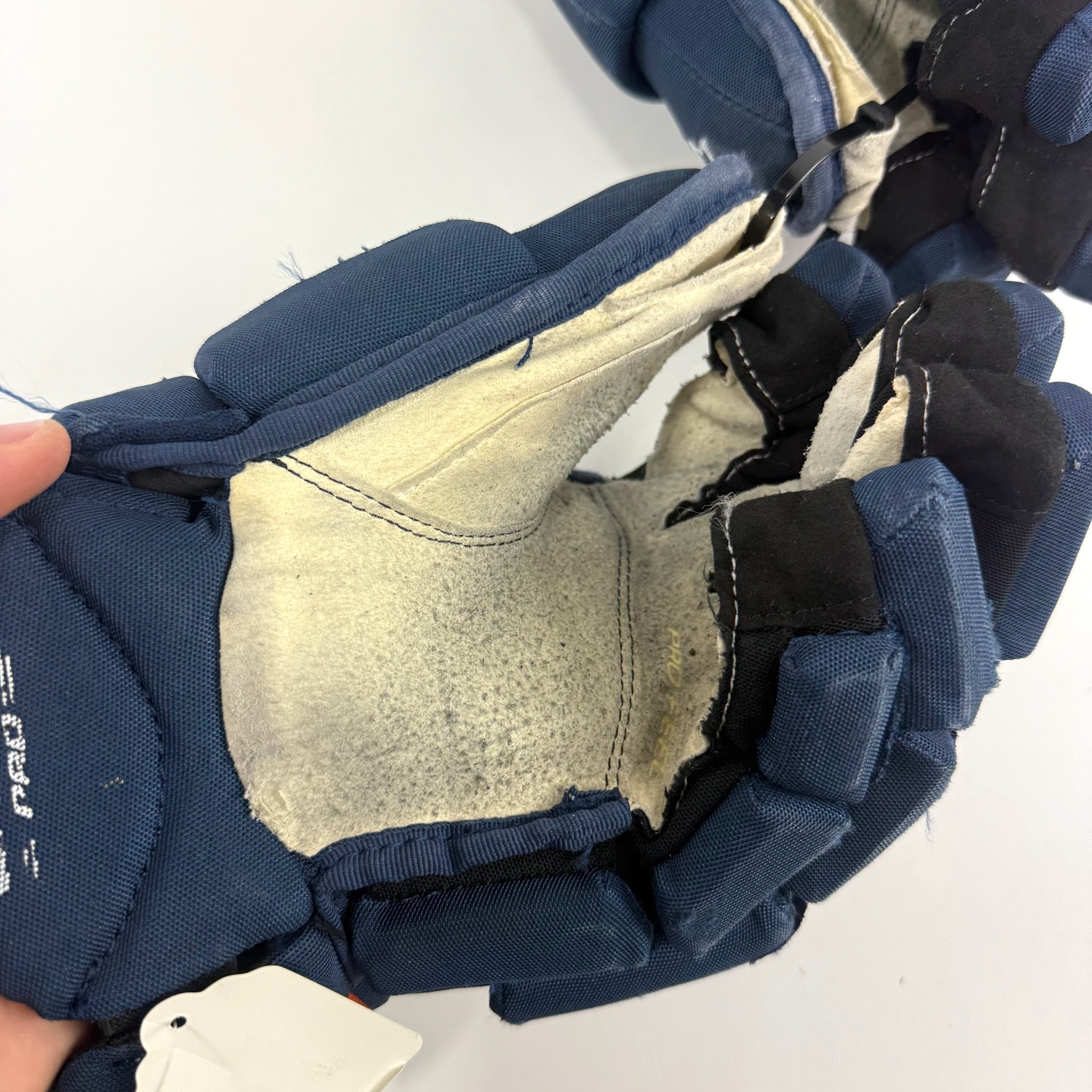 Used Navy CCM Jetspeed Pro Gloves | 14" | D357