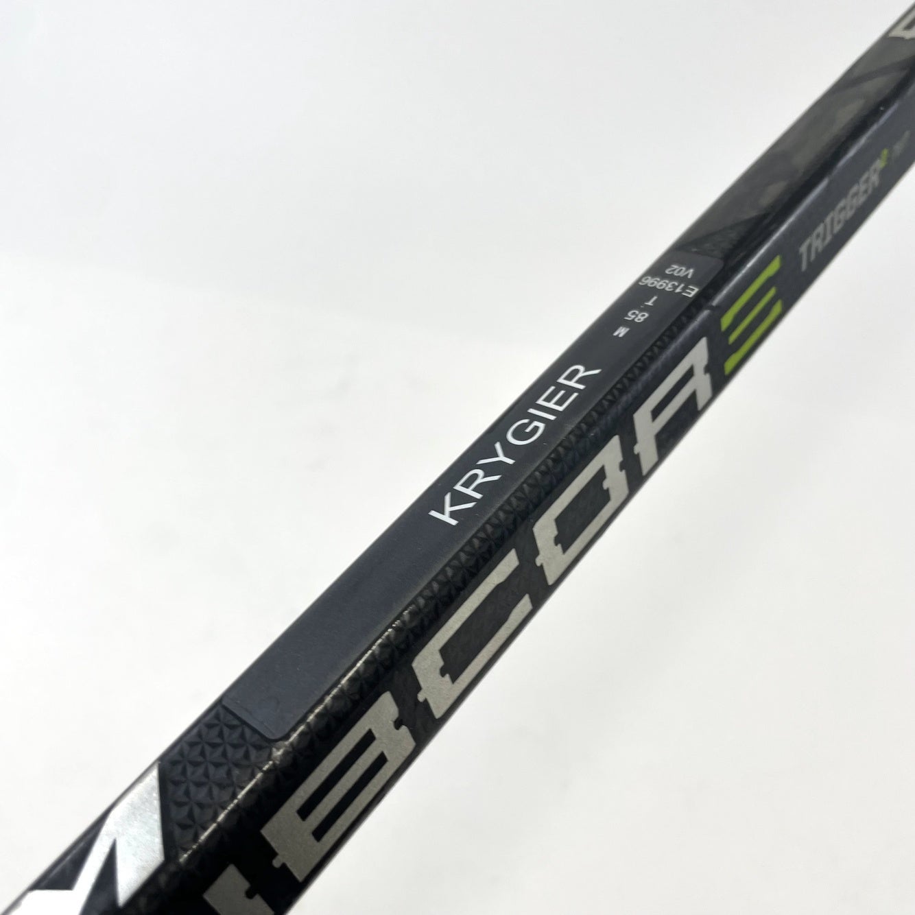 Used Left Handed CCM Trigger 2 PMT | 85 Flex | P92 Curve | Grip | LH332 - Top Flight Hockey