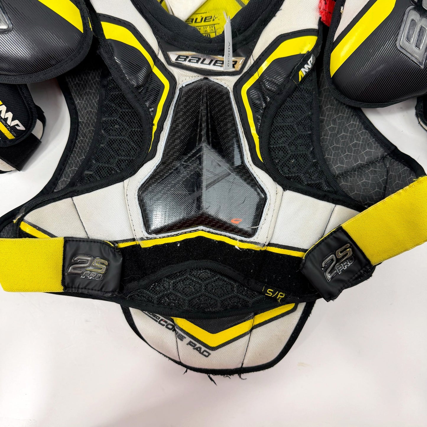Used Bauer Supreme 2S Pro Shoulder Pads | Senior Small | AB539