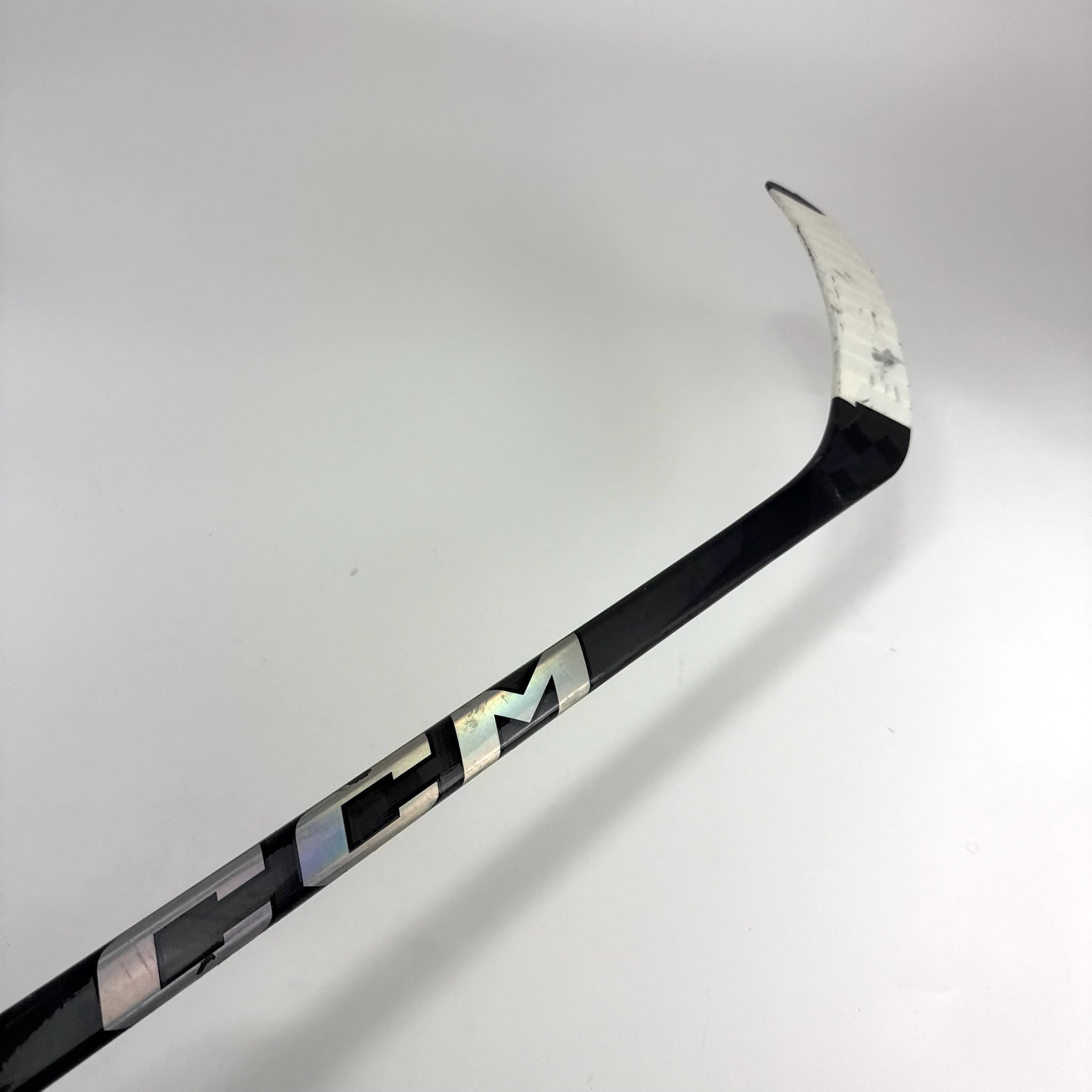 Used Right Black CCM Jetspeed FT7 Pro | 75 Flex P92 Curve Grip | F315 - Top Flight Hockey