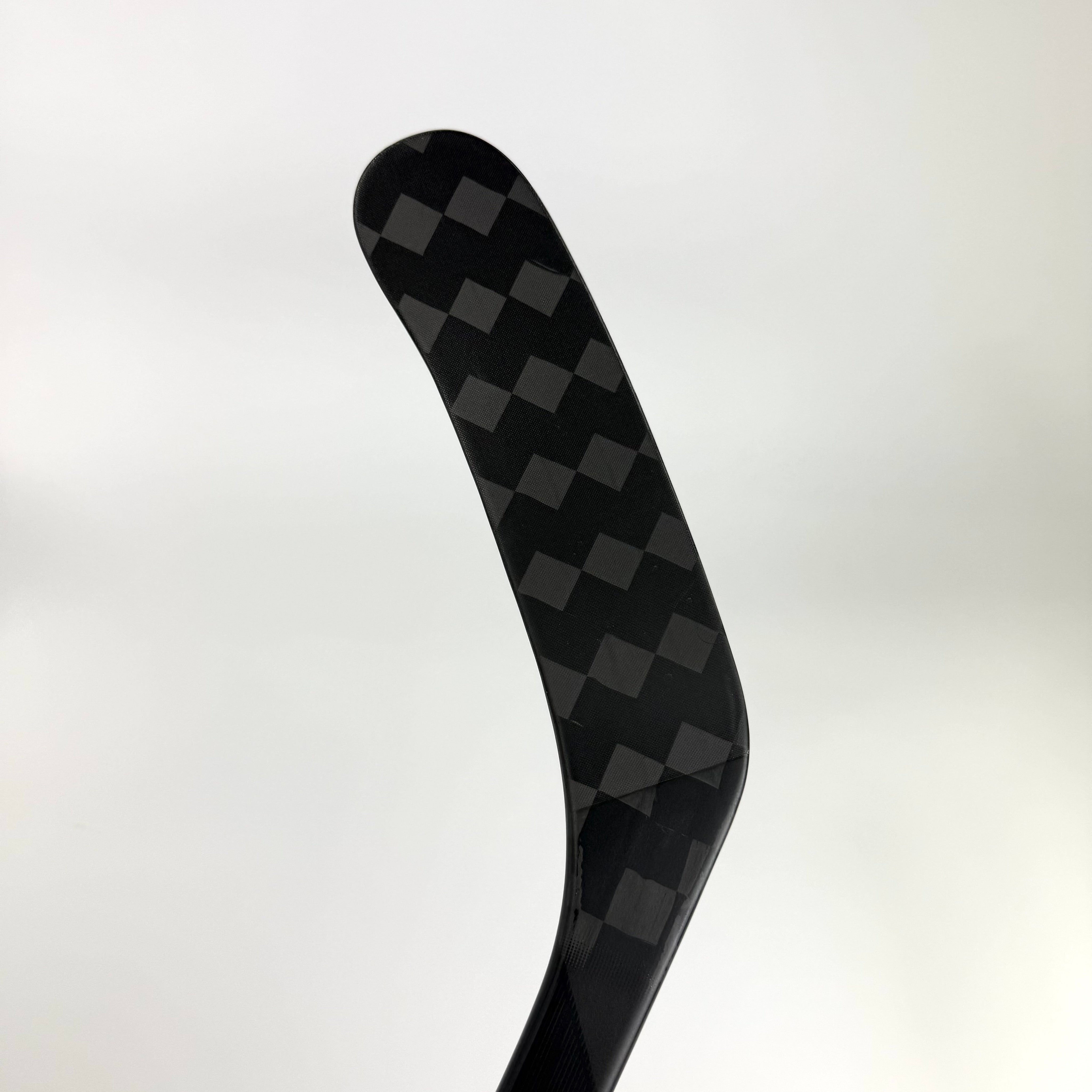 New Left Black CCM Jetspeed FT7 Pro | 95 Flex P92M Curve Grip | R267