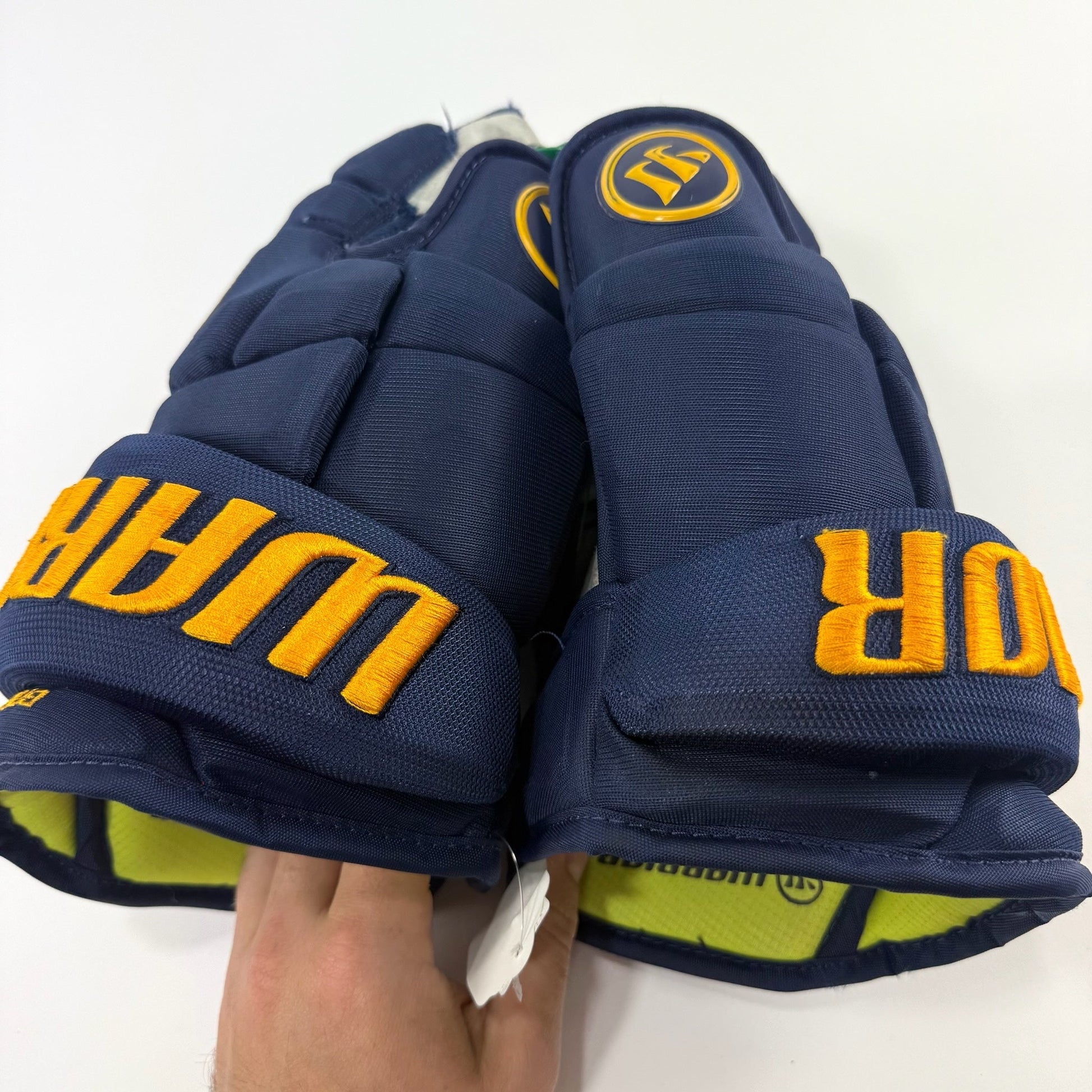 Used Navy STL Blues Warrior Alpha DX Pro Gloves | 14" | Babcock | D96 - Top Flight Hockey