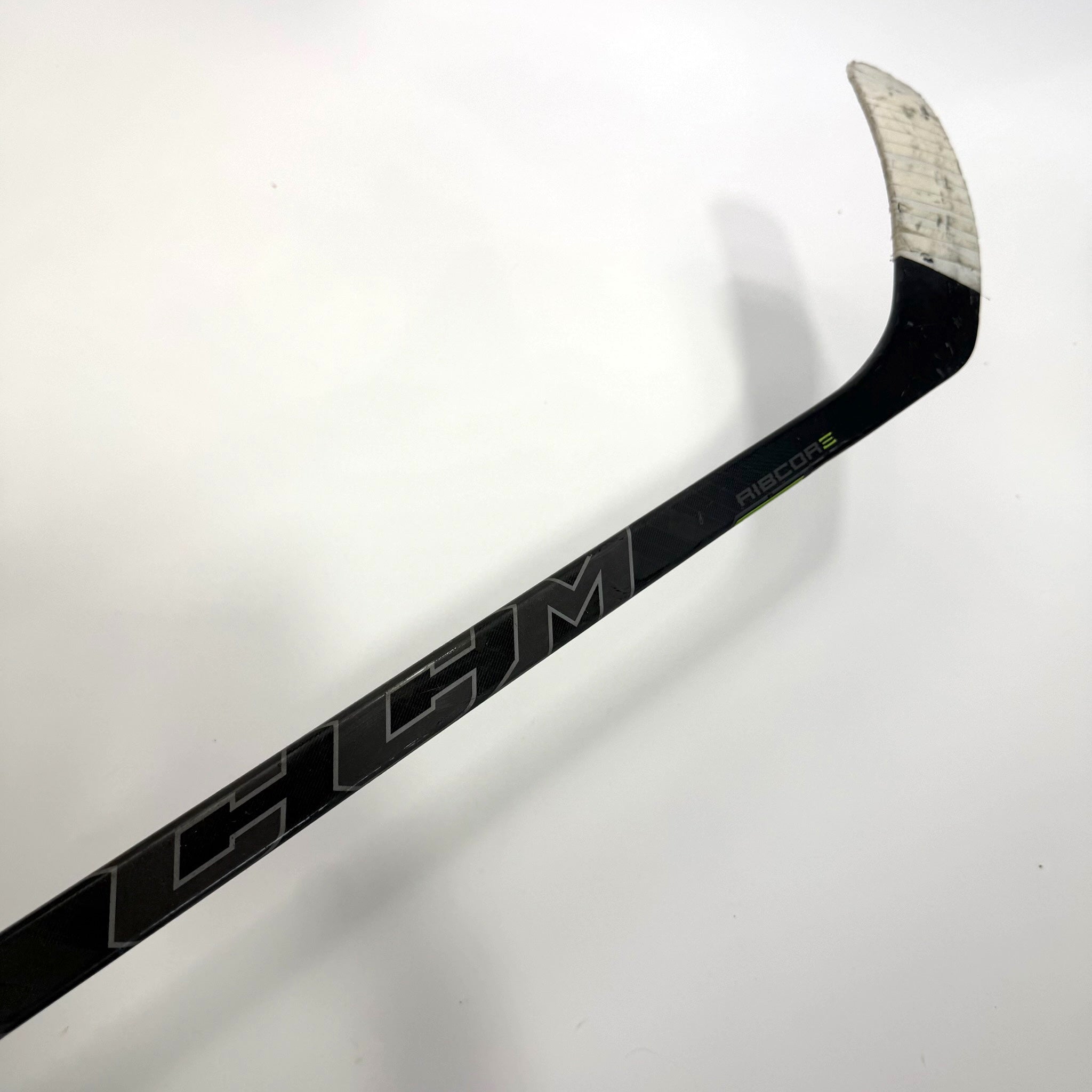 Used Right CCM Ribcor 40K | 75 Flex PM9 Curve Grip | BH522 - Top Flight Hockey