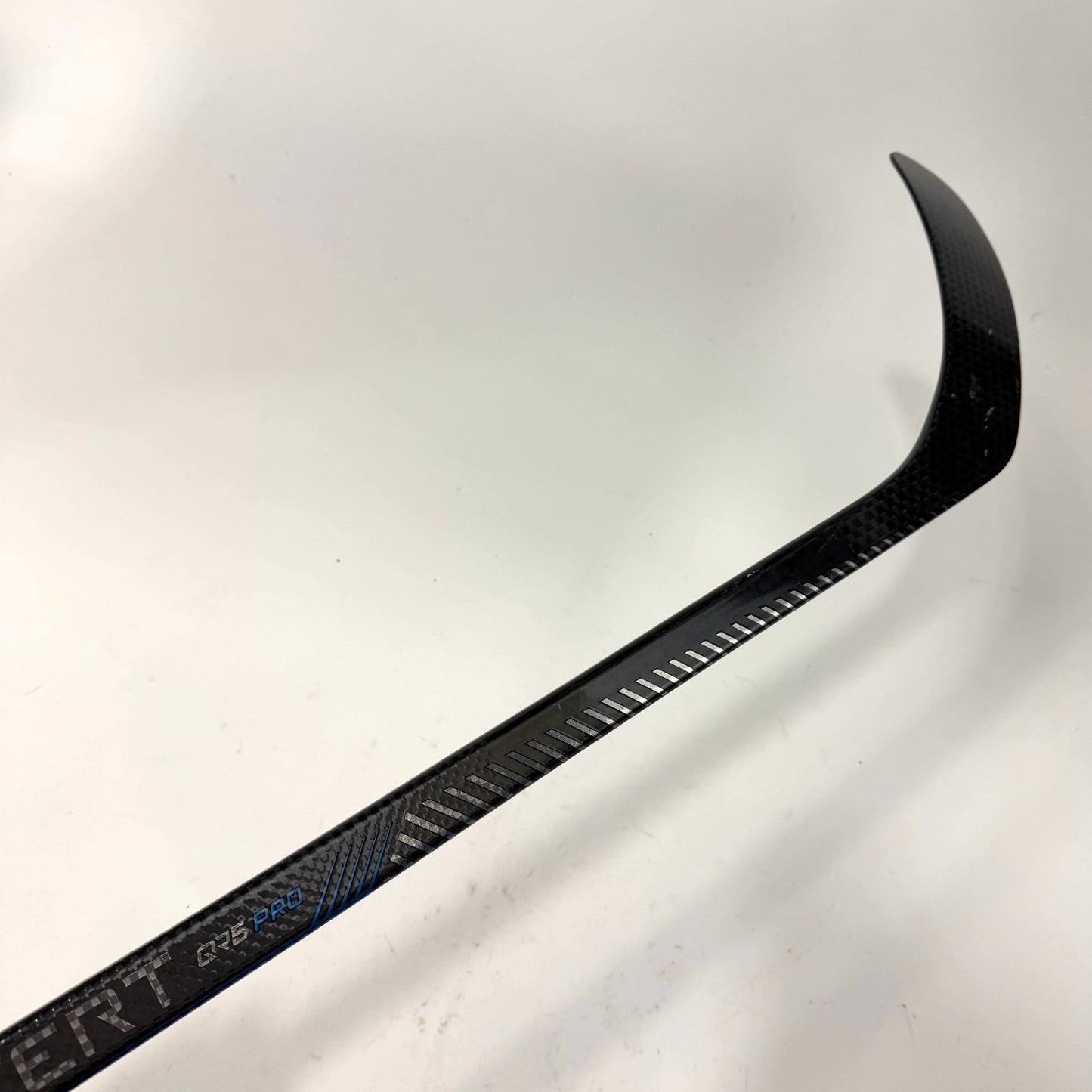 Used Right Warrior Covert QR5 Pro | 85 Flex P92 Curve Grip | Blackhawks Joey Anderson | BH177