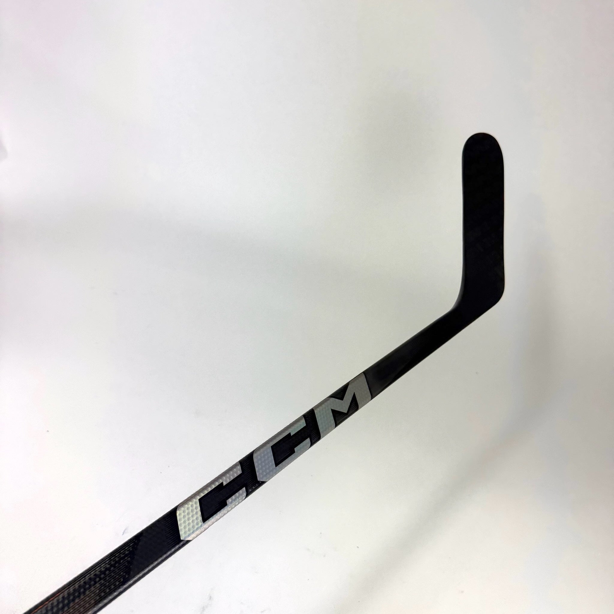 New Left Black CCM Jetspeed FT7 Pro | 70 Flex P28M Curve Grip | Mangiapane | J488 - Top Flight Hockey