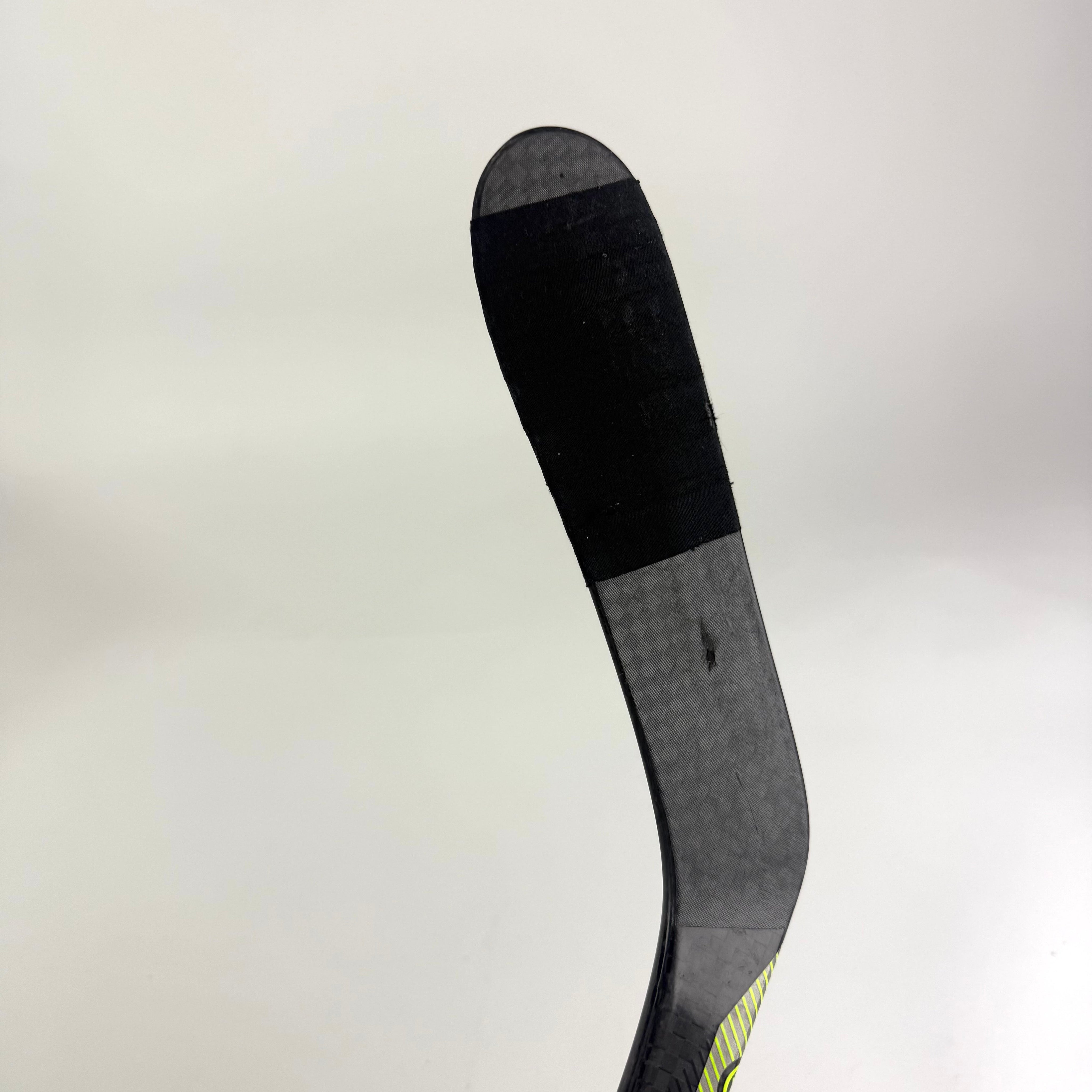 Used Left Warrior Alpha LX20 | 75 Flex W28 Curve Grip | E798 - Top Flight Hockey