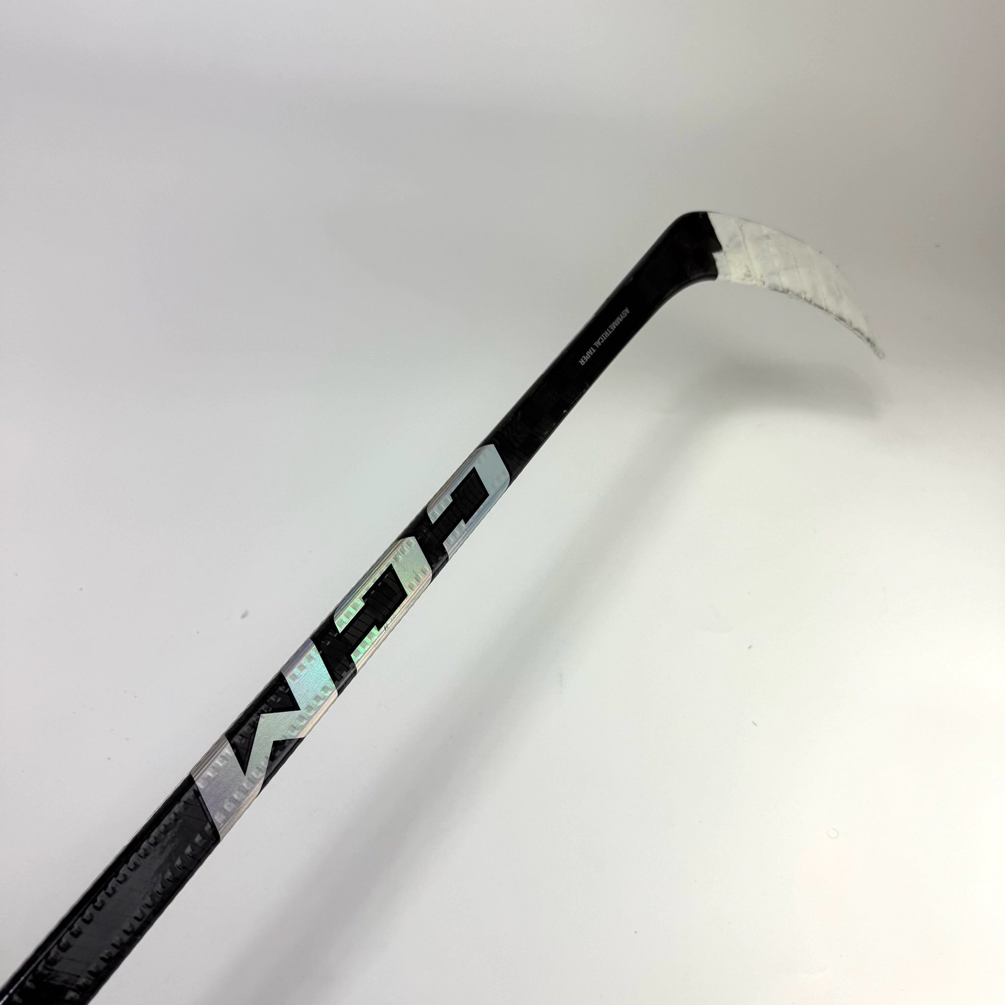 Used Left CCM Ribcor Trigger 8 Pro | 85 Flex Kucherov Pro Curve Grip | F355 - Top Flight Hockey
