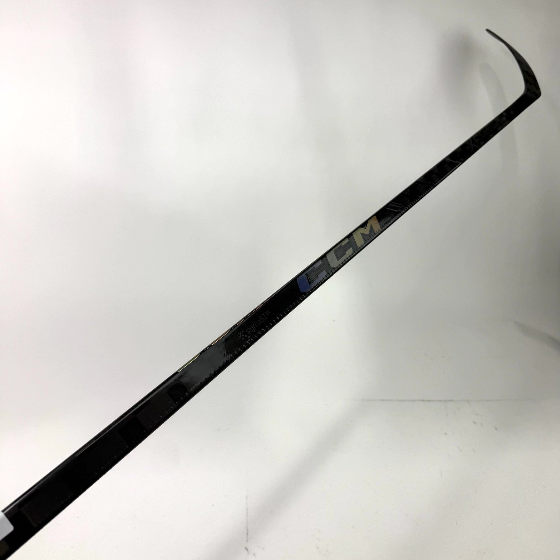 New Right CCM Tacks XF Ghost | 85 Flex P19 Curve Grip | J240 - Top Flight Hockey
