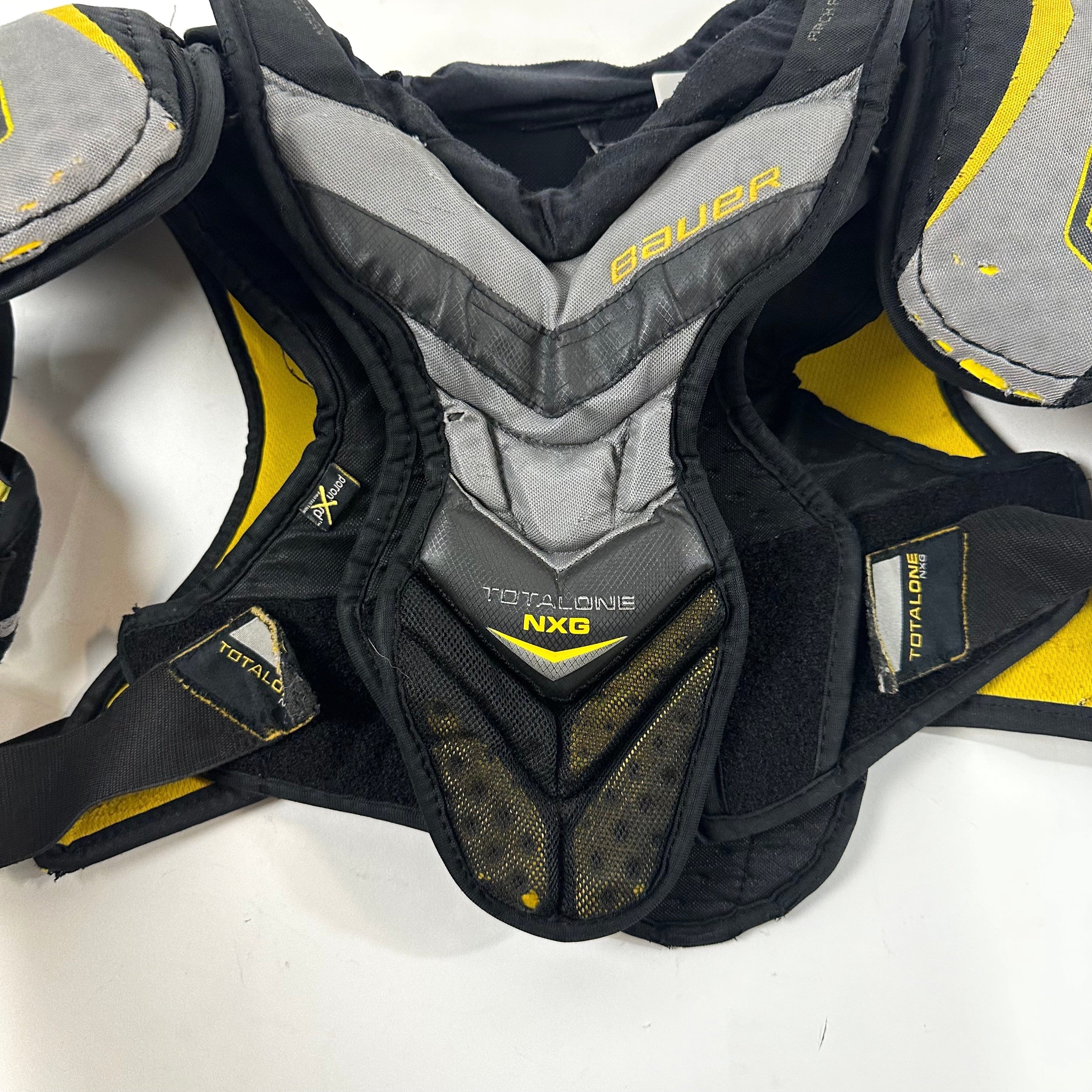 Used Bauer Supreme Total One NXG Shoulder Pads | Senior Small | A1063