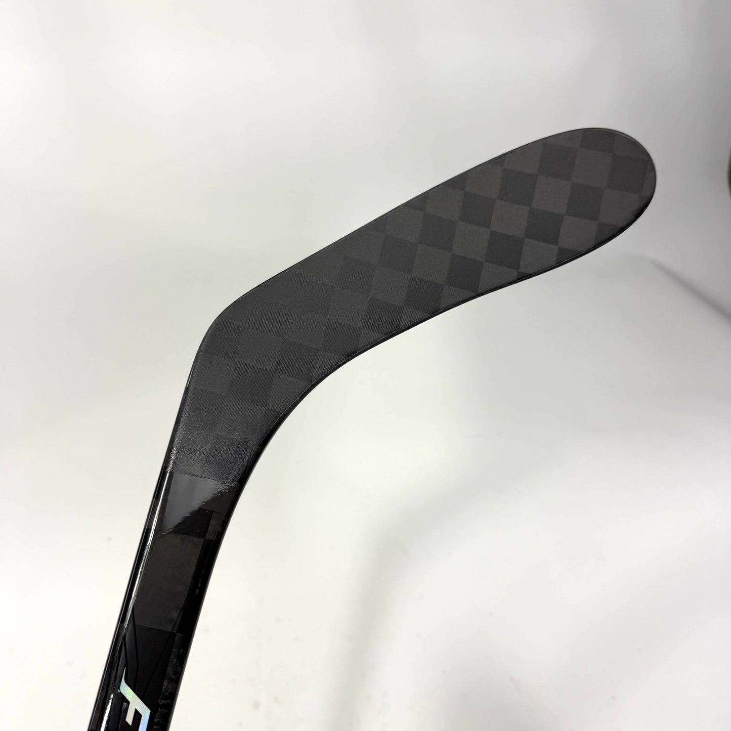 New Right Bauer Vapor Flylite | 50 Flex P28 Curve Grip | AB575