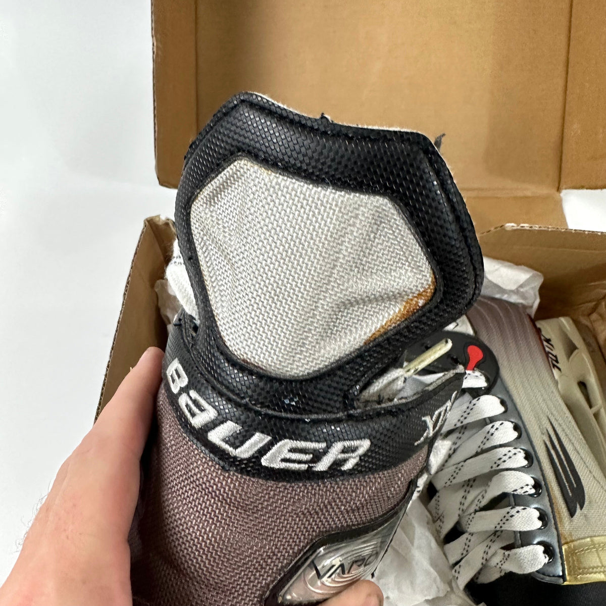 Brand New Bauer Vapor XIX Skates | Size 6EE | Q307 - Top Flight Hockey