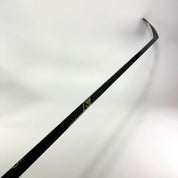 New Right Warrior Alpha LX3 | 85 Flex M28 Curve Grip | E384 - Top Flight Hockey