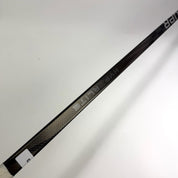 Used Right Black Bauer Vapor Hyperlite 2 | 87 Flex Mackinnon Pro Curve Grip | F303 - Top Flight Hockey