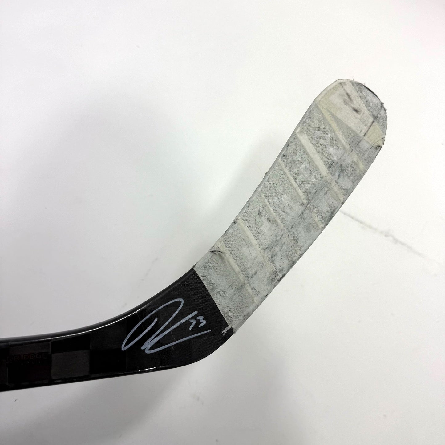 Used Left Warrior Covert QR6 Pro | 85 Flex w03 Curve Grip | Lukas Reichel | SIGNED - #BH164