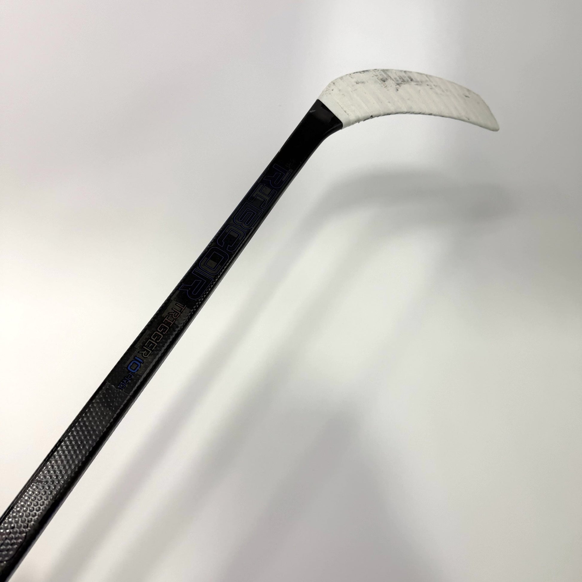 Used Left CCM Ribcor Trigger 10 Pro | 70 Flex P88M Curve Grip | J183 - Top Flight Hockey