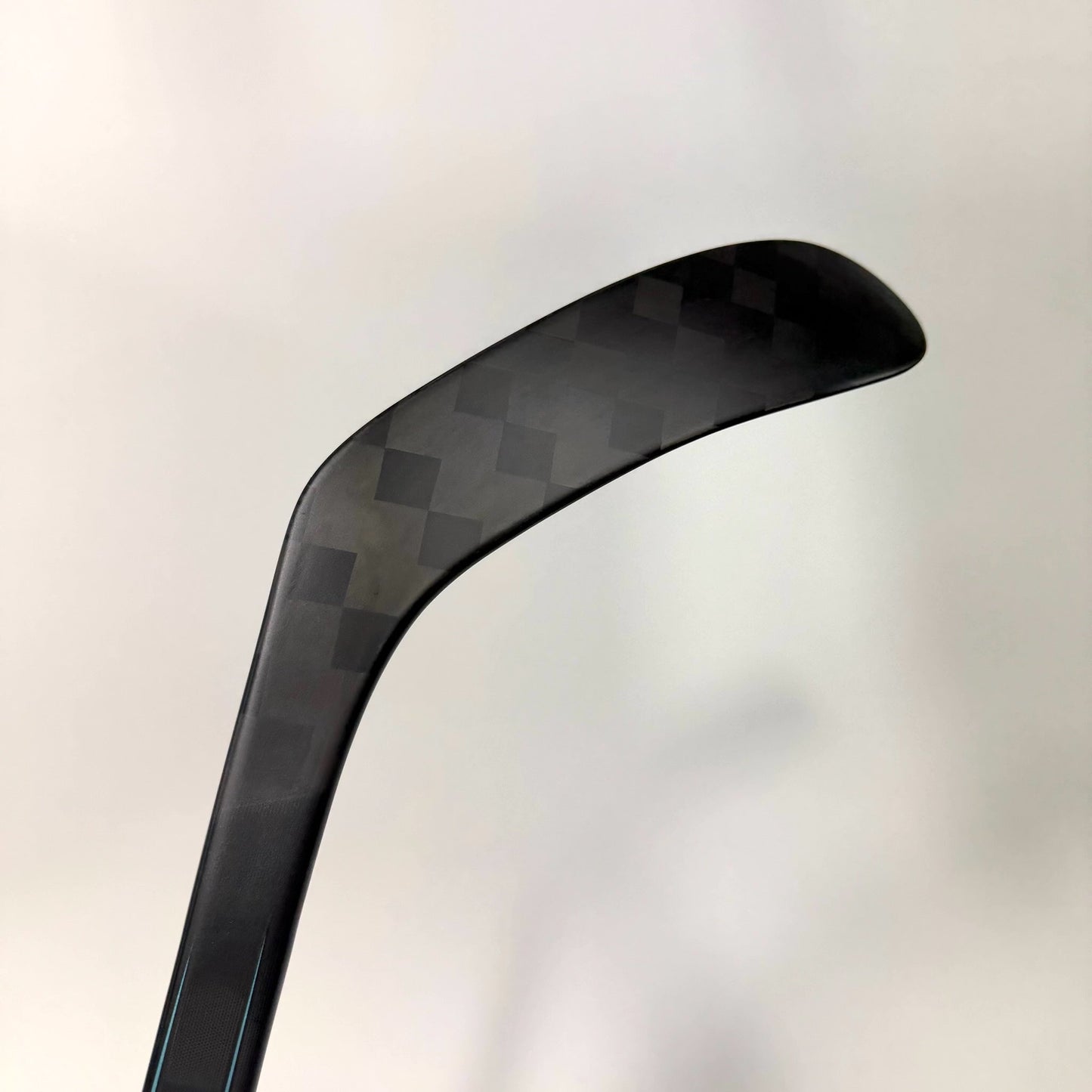 New Left CCM Vizion 2 | 100 Flex P28 Curve Grip | AB967