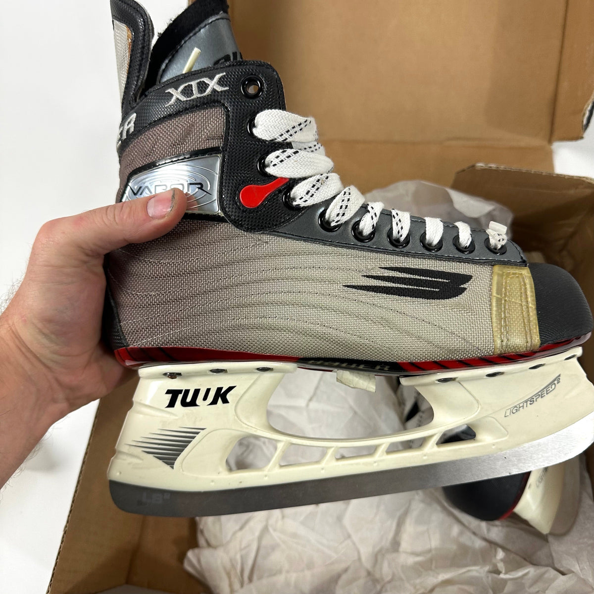 Brand New Bauer Vapor XIX Skates | Size 6EE | Q307 - Top Flight Hockey