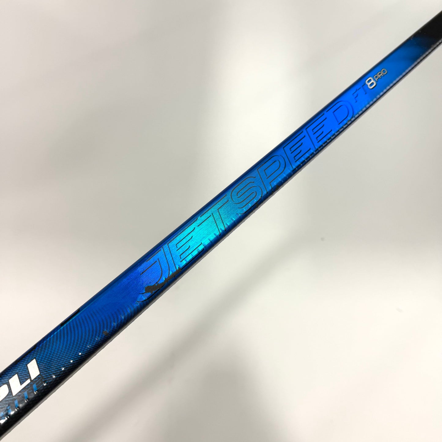 Used Right Blue CCM Jetspeed FT8 Pro | 85 Flex P92 Curve Grip | AB952