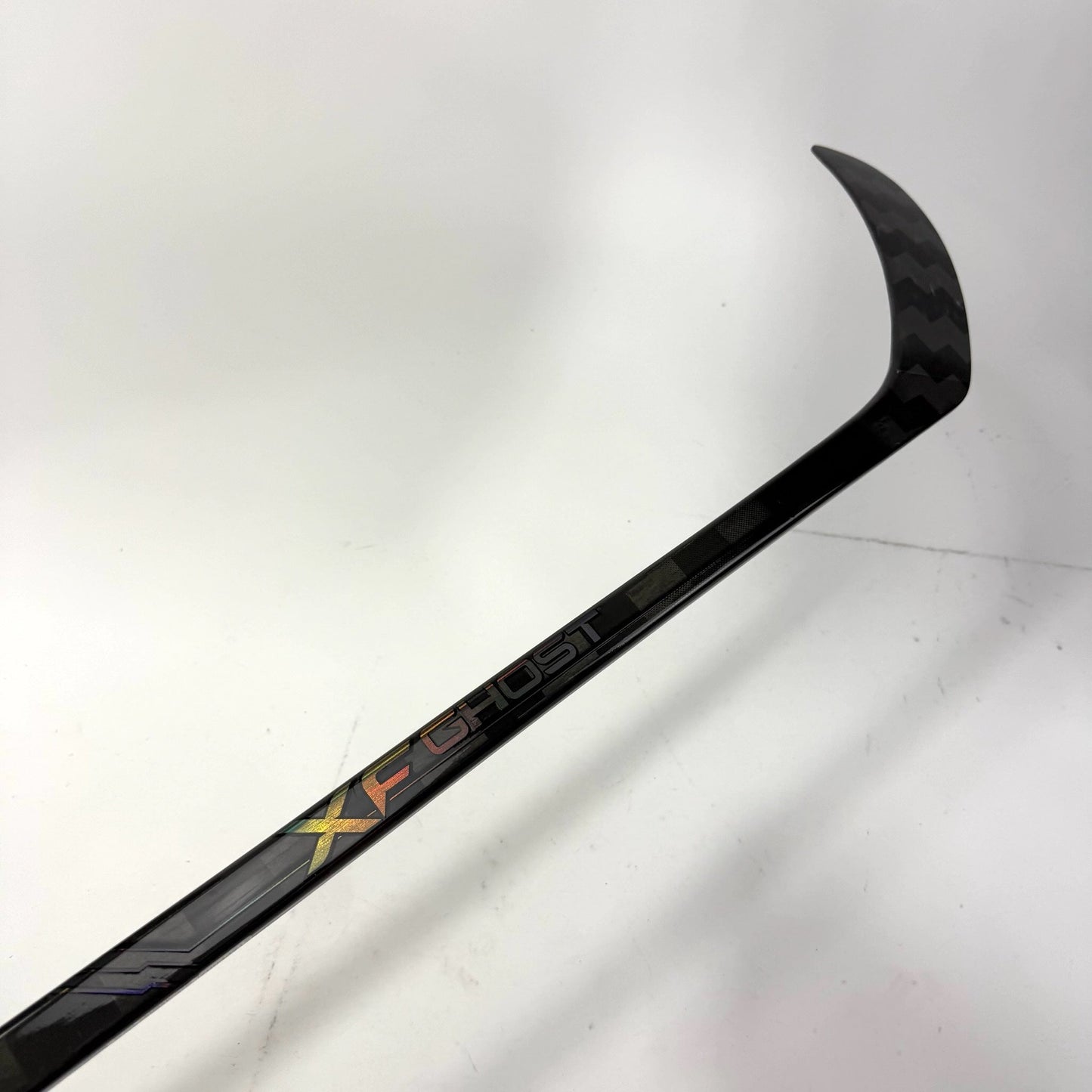 New Right CCM Tacks XF Ghost | 65 Flex P92 Curve Non Grip | J226 - Top Flight Hockey