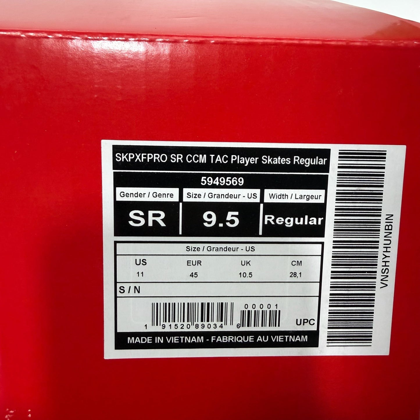 Brand New Retail CCM Tacks XF Pro Skates - Size 9.5 - Regular