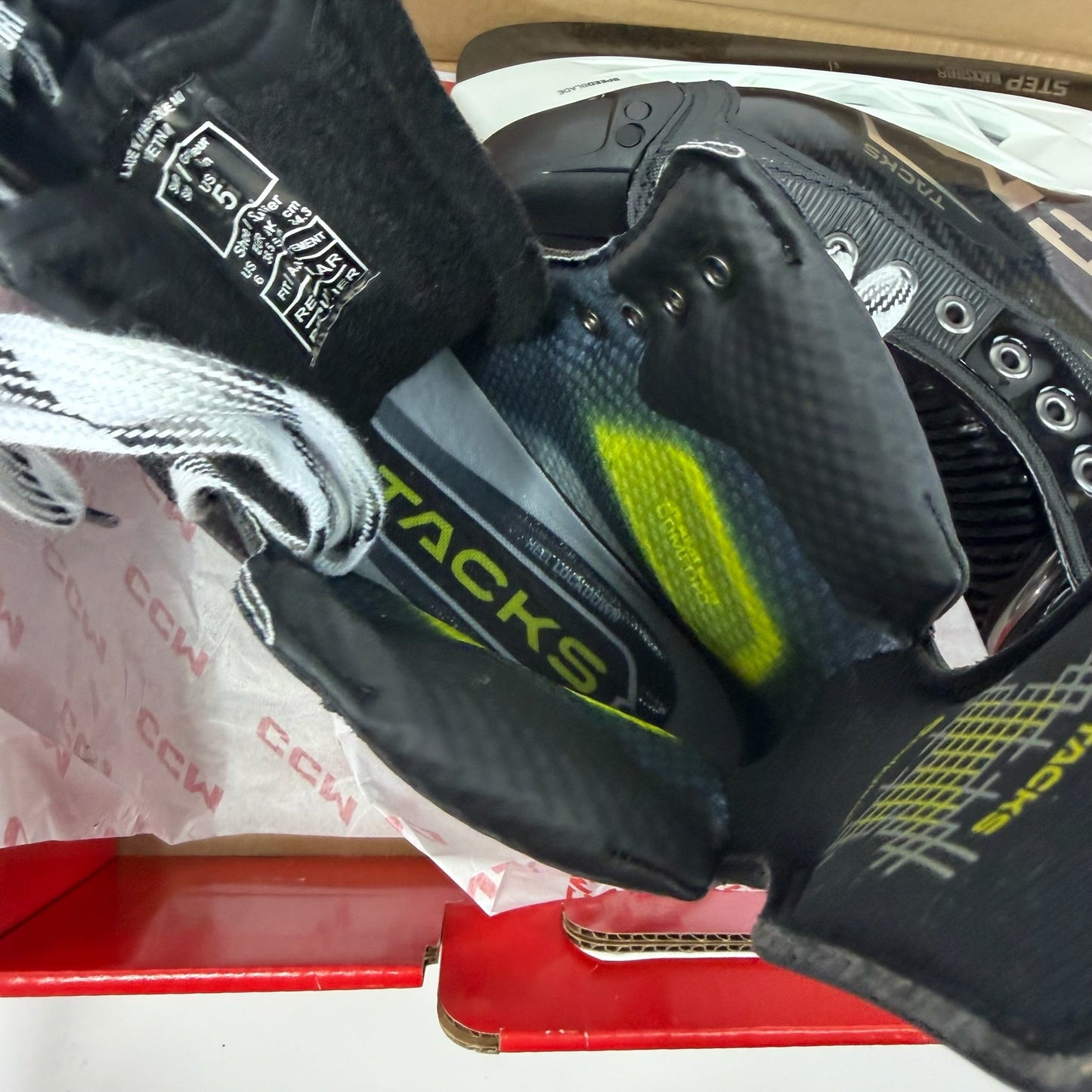 Brand New Retail CCM Tacks XF Pro Skates - Size 5 - Regular