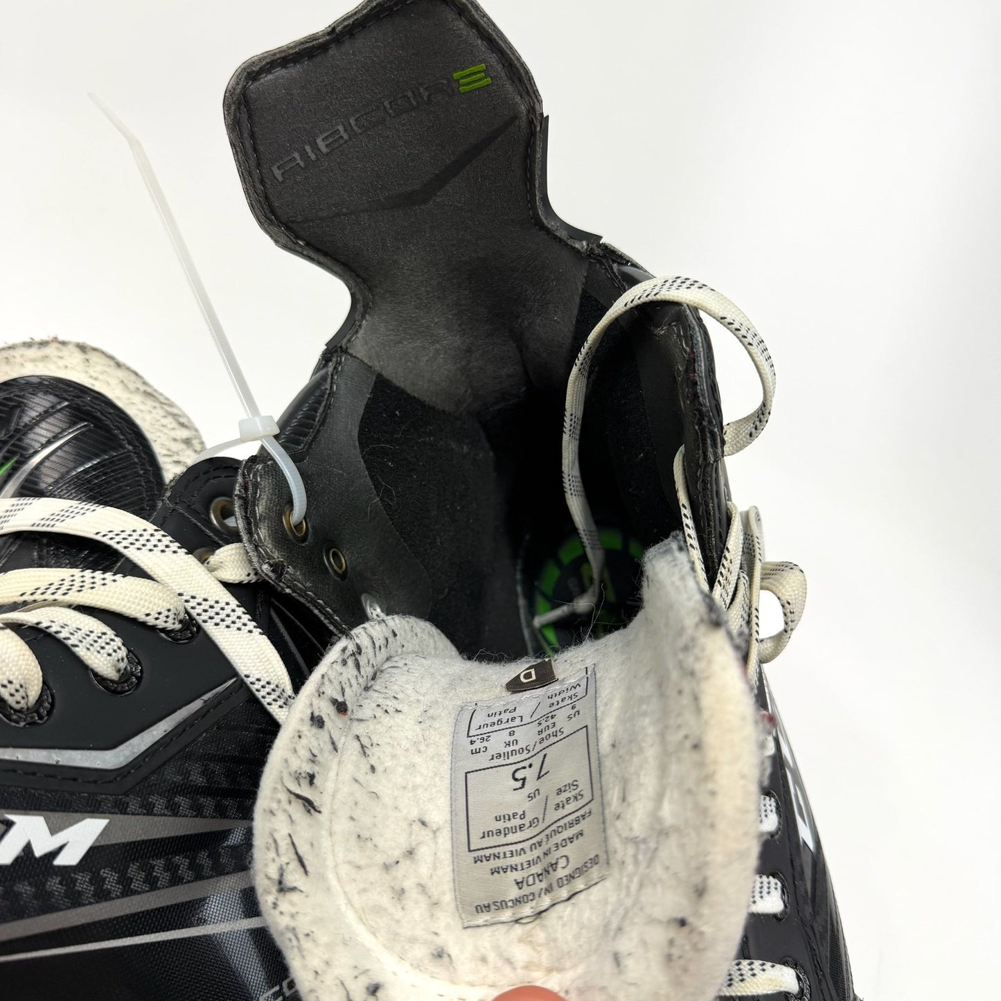 Used CCM Ribcor 70K Skates | Size 7.5 D | AB881