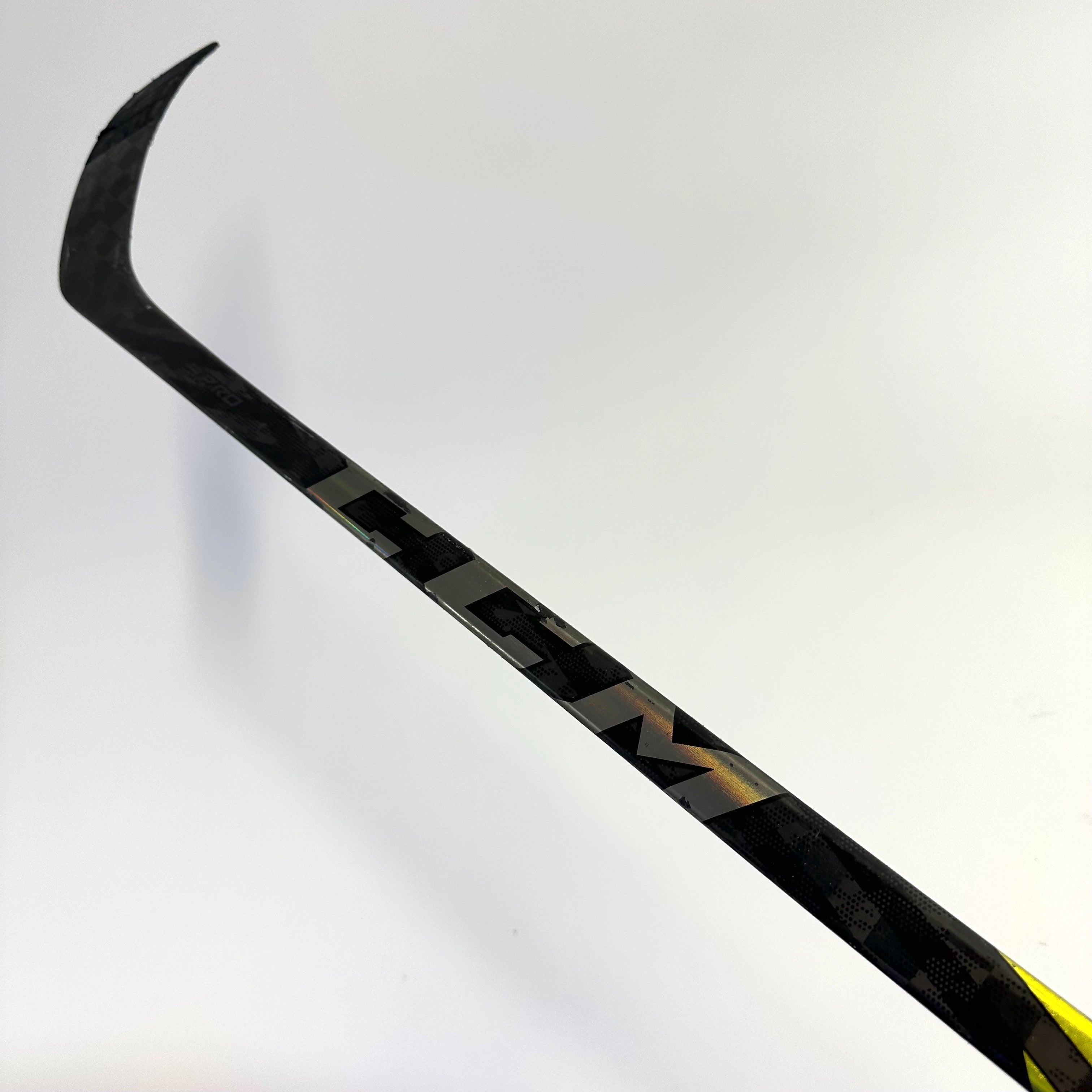 Used Left Handed CCM Super Tacks AS4 Pro 85 Flex P28 Curve Grip | E76