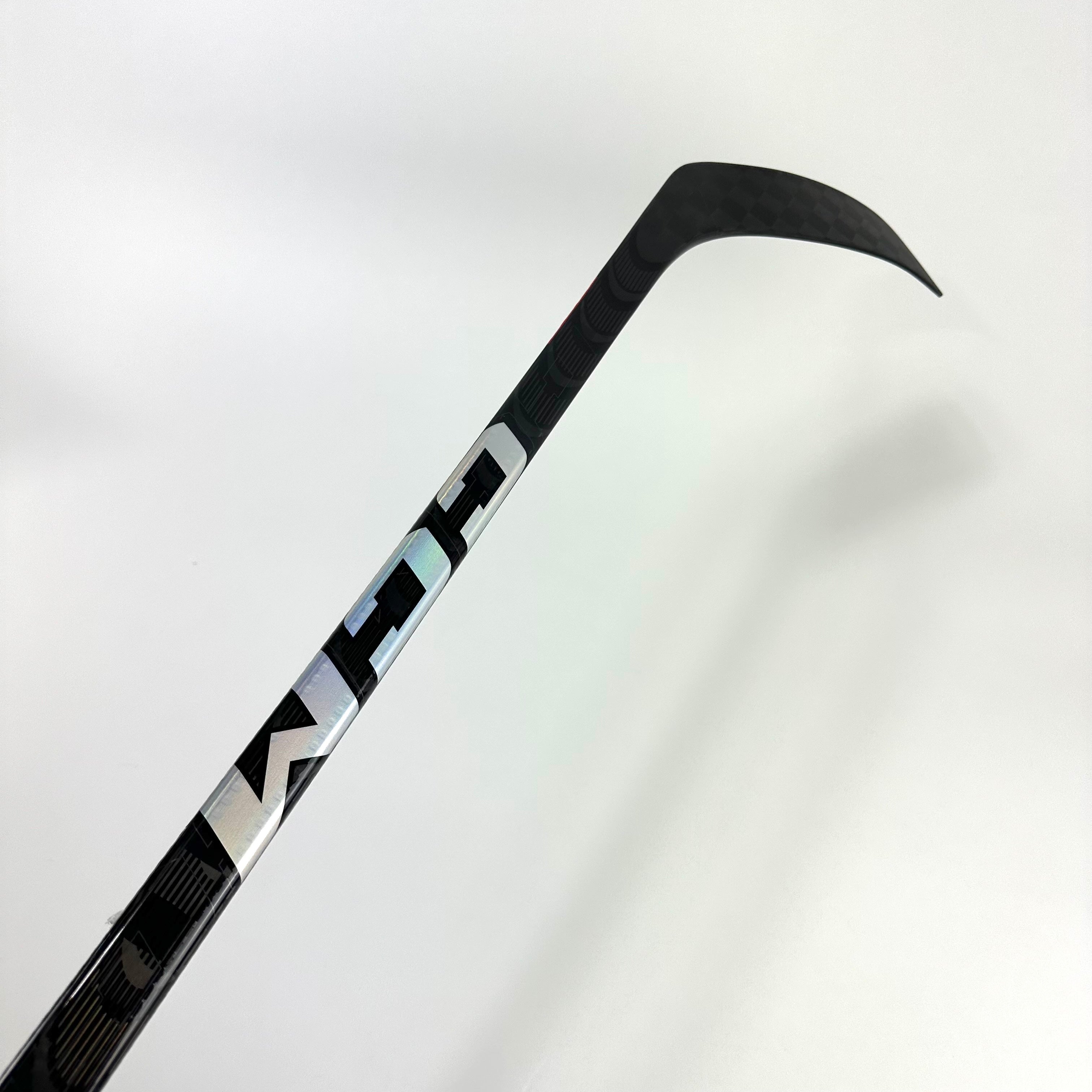 New Left CCM Jetspeed FT5 Pro | 80 Flex P28M Curve Grip | Ahcan | L68