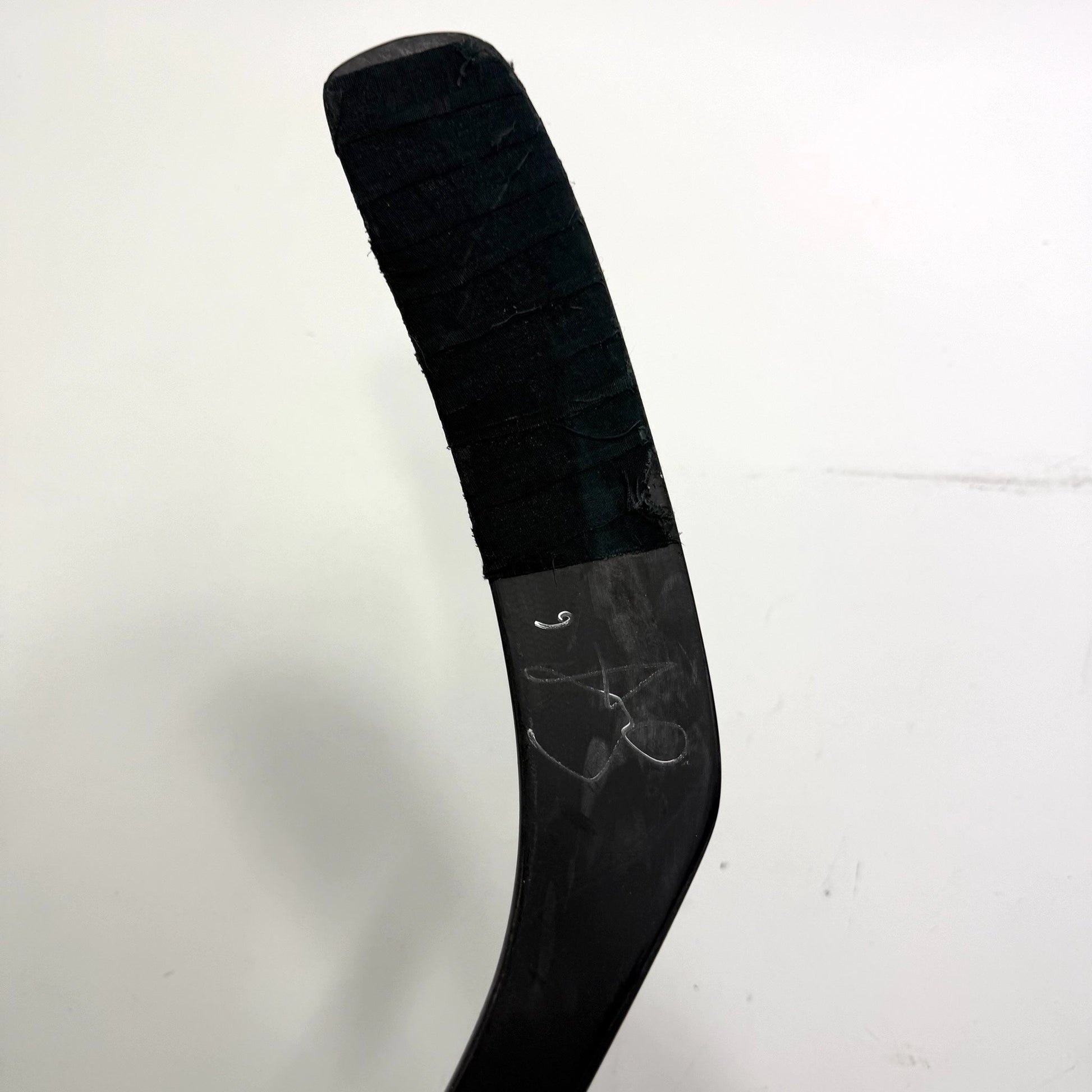 Used Left Reebok A.i NINE | 115 Flex Custom Square Toe Curve Grip | O'Donnell | BH227 - Top Flight Hockey
