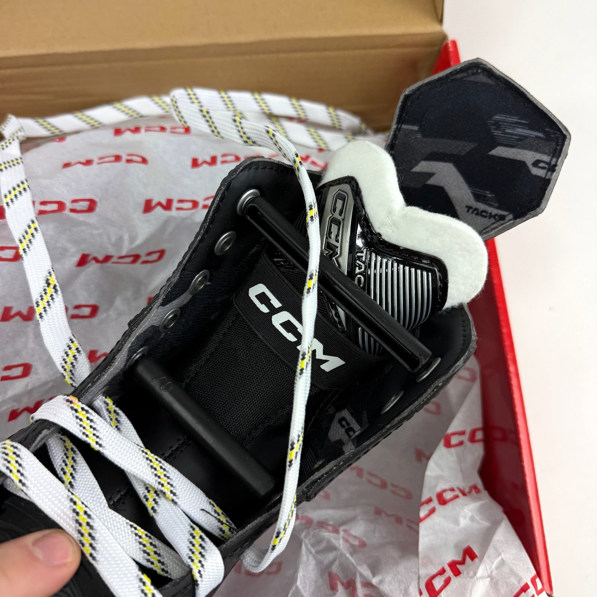 New CCM Tacks AS580 Skates | Jr 1.5-2.5 R | J722 - Top Flight Hockey