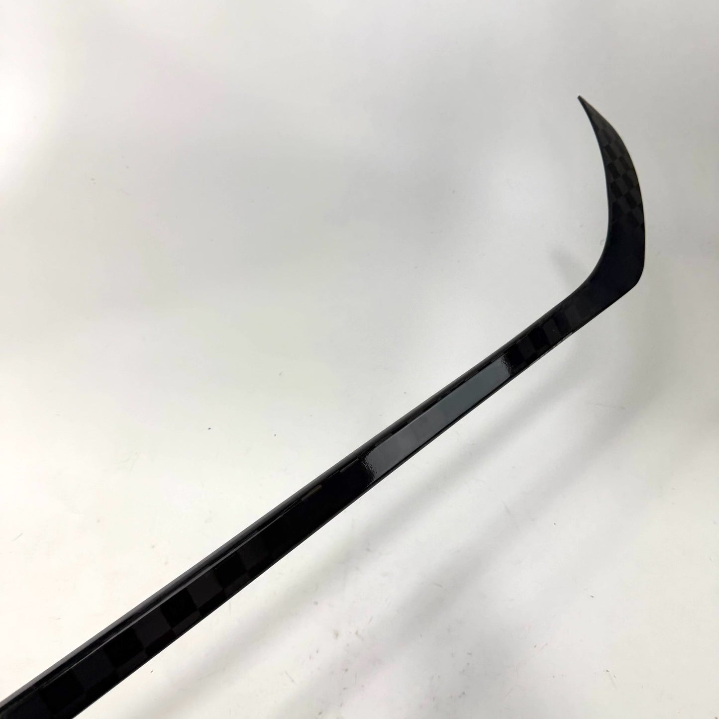 New Right HSM Pro Blackout Exta Lite | 85 Flex P28 Curve Grip | AB430