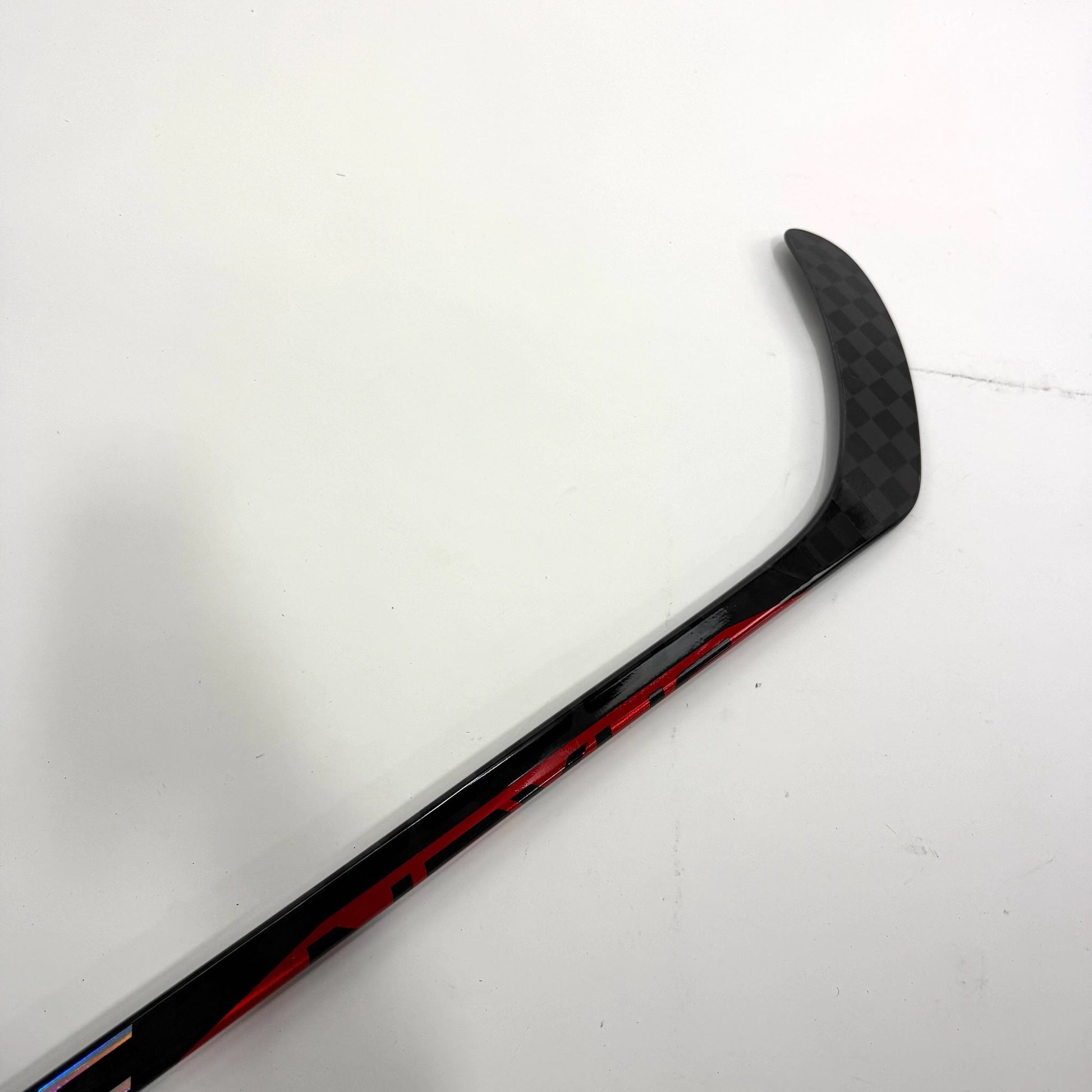 New Right Red Bauer Nexus Sync | 102 Flex P92 Curve Grip | Connor Murphy | BH121 - Top Flight Hockey