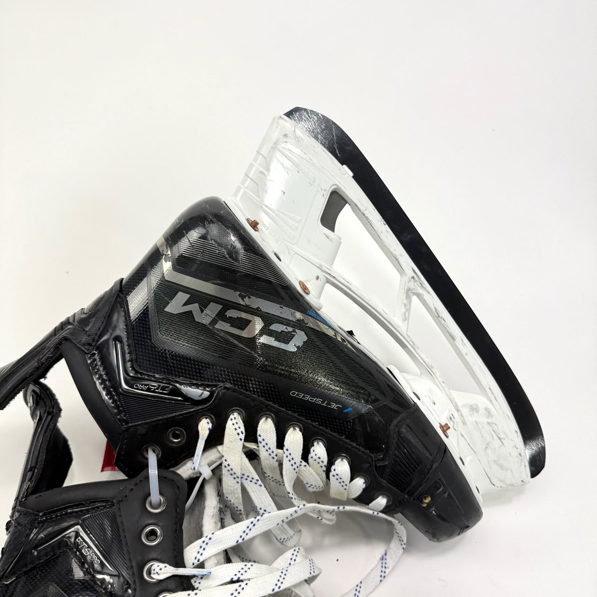 Used Black CCM Jetspeed FT6 Pro Skates | 9 3/4 D | Chicago Blackhawks Jason Dickinson | BH306 - Top Flight Hockey